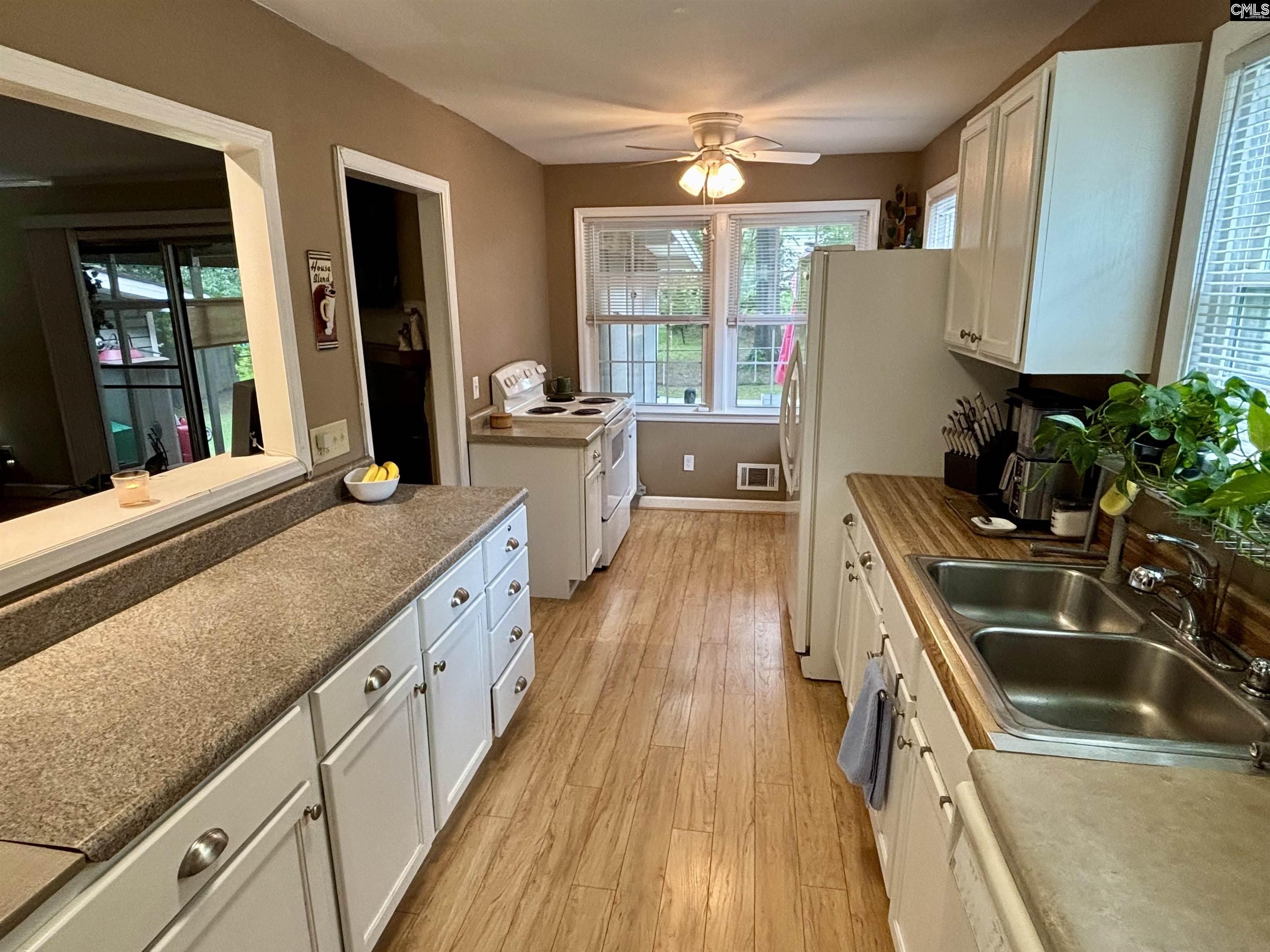118 Aylesbury Road Irmo, SC 29063