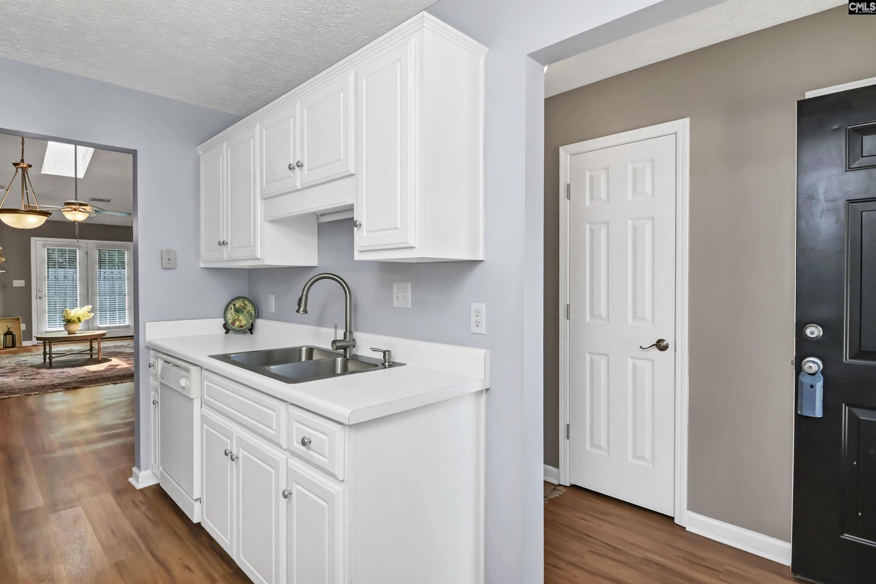 202 Waverly Court Lexington, SC 29072-2093