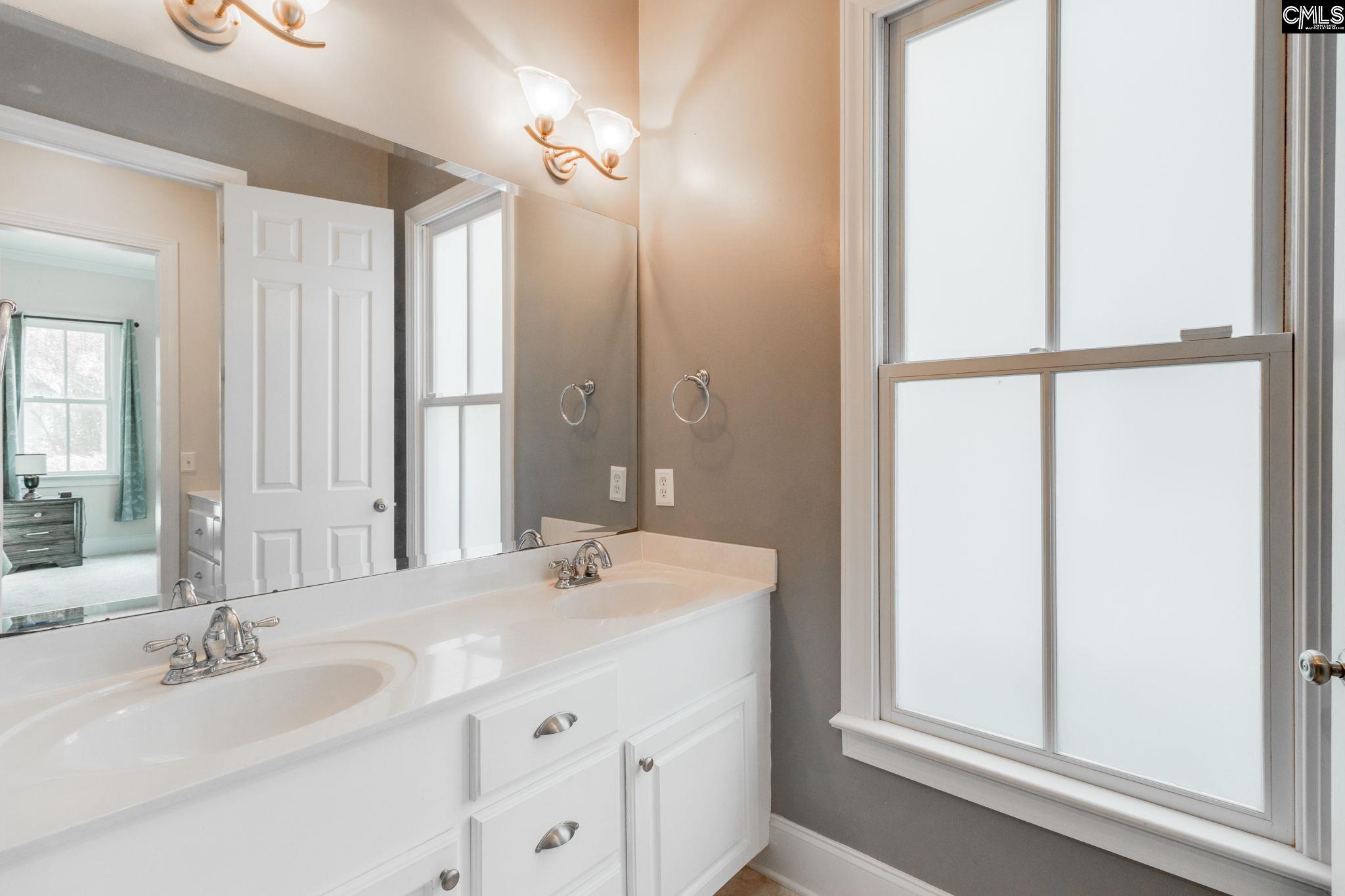 418 Long Pointe Lane Columbia, SC 29229