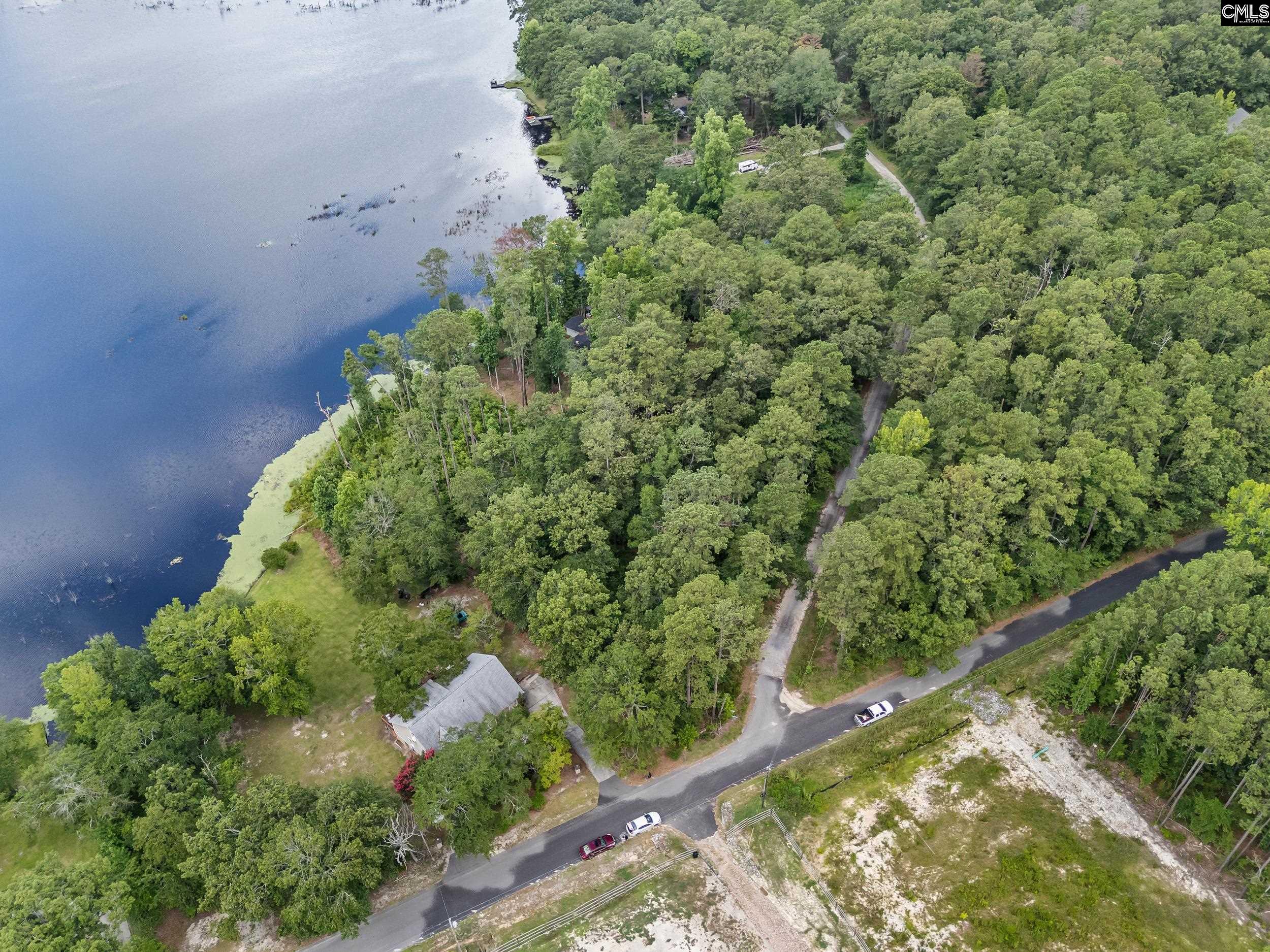 228 Lakeview Road Eastover, SC 29044