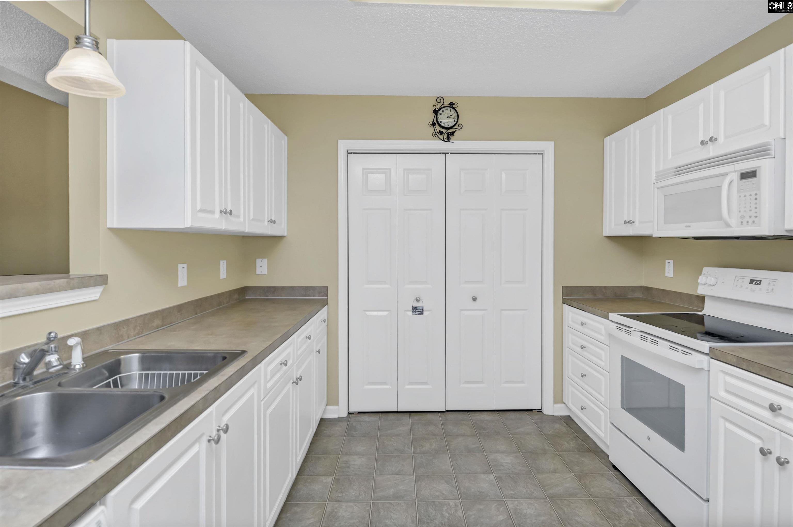 453 Woodhouse Loop Irmo, SC 29063