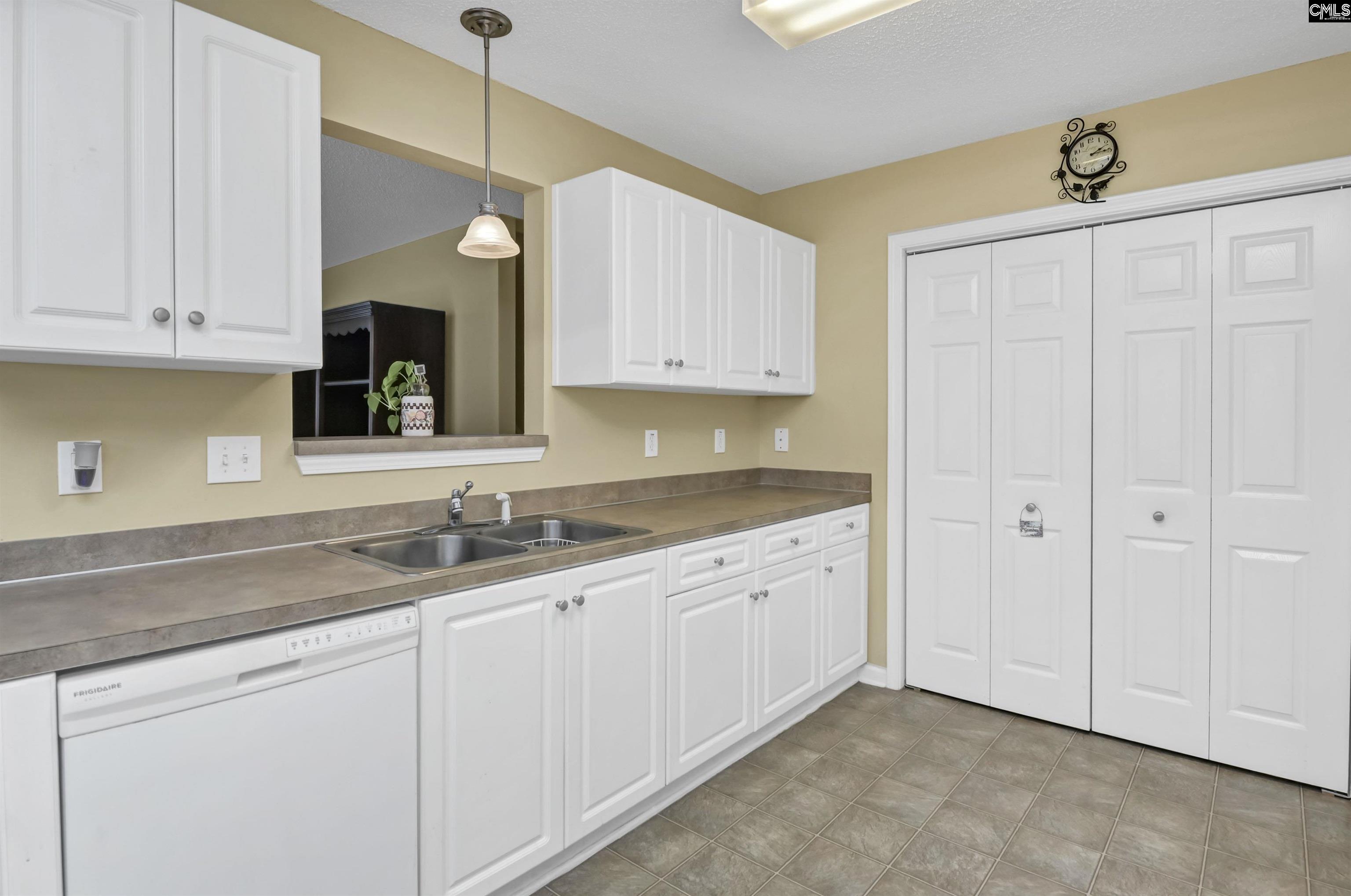 453 Woodhouse Loop Irmo, SC 29063