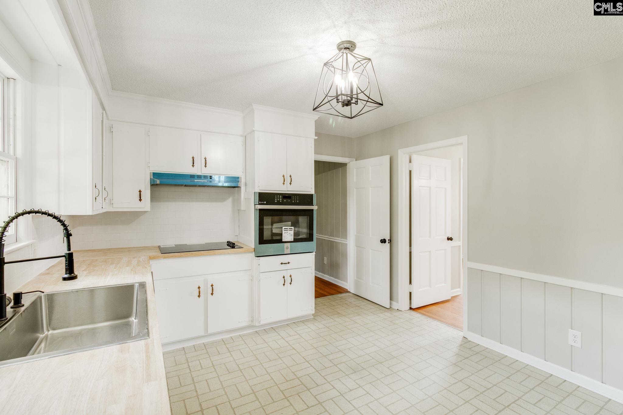 603 Woodland Hls W Columbia, SC 29210