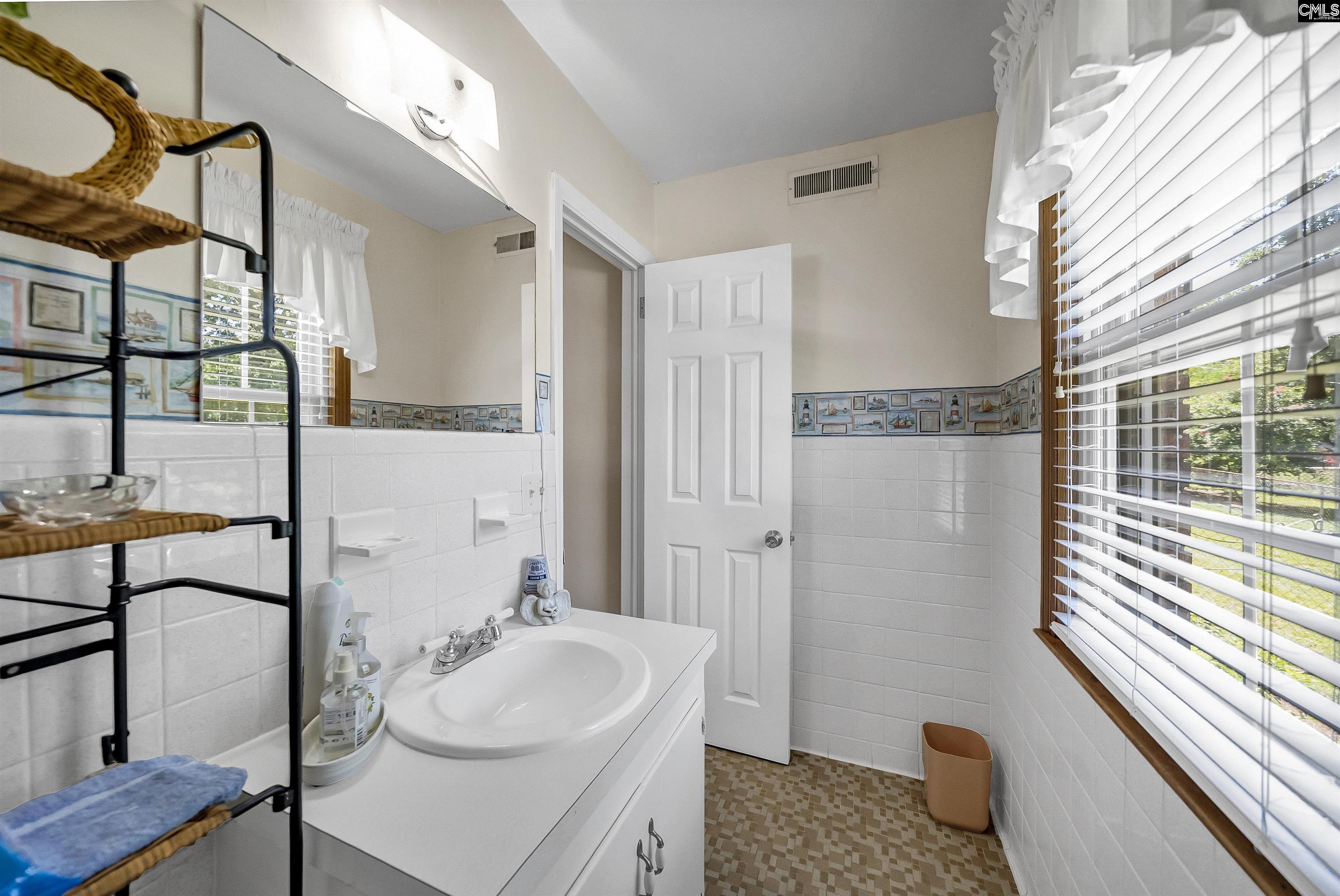 910 Pond Drive West Columbia, SC 29170-2524