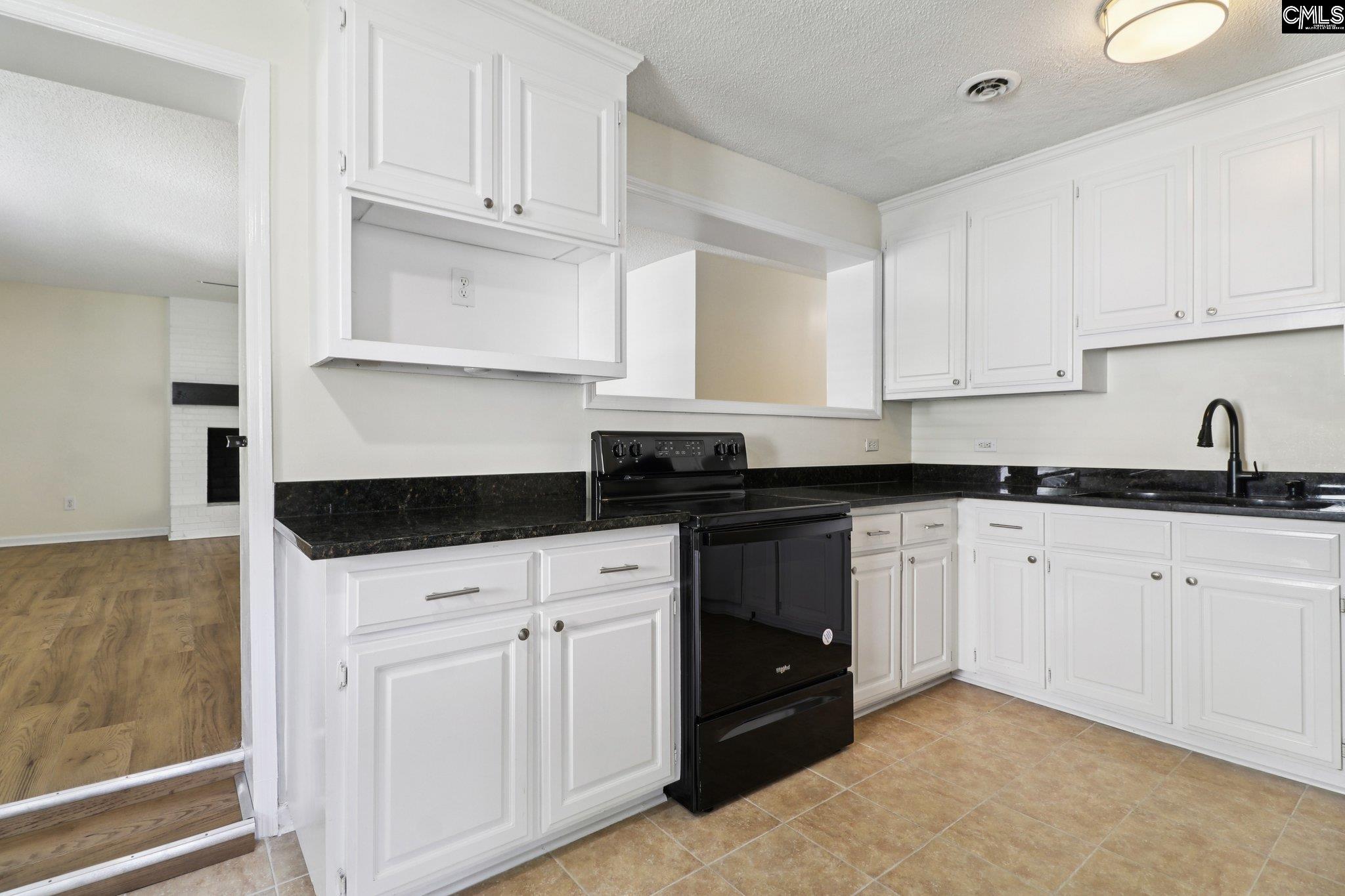 712 Karlaney Avenue Cayce, SC 29033