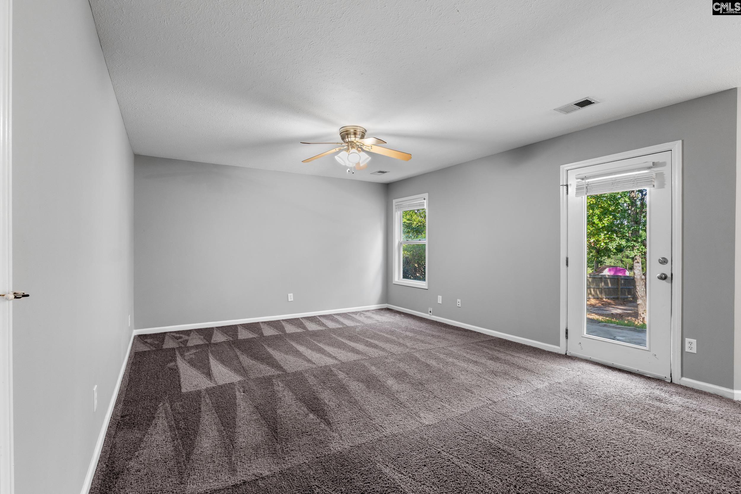 144 Driftwood Avenue Elgin, SC 29045