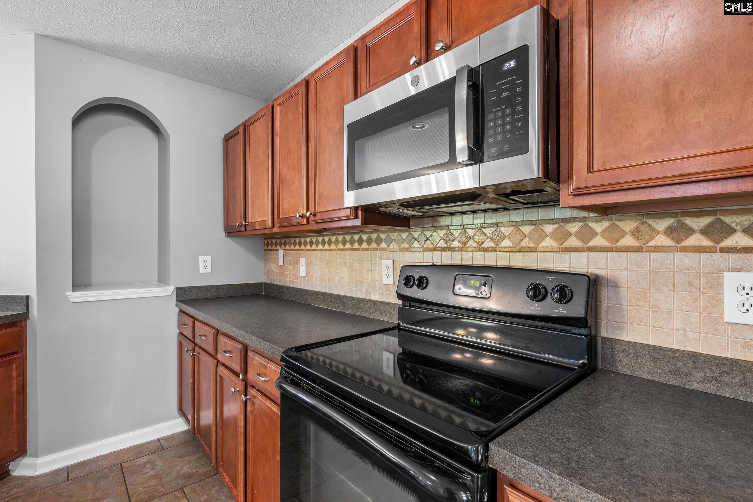 144 Driftwood Avenue Elgin, SC 29045
