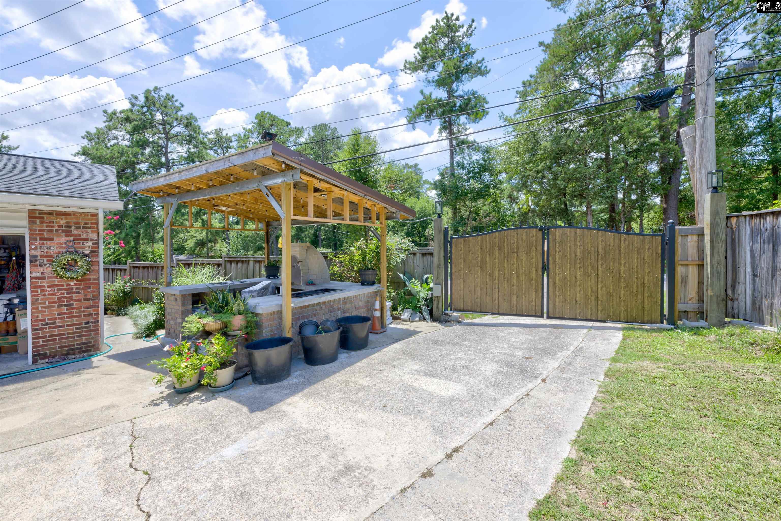 2101 Woodfield Drive Columbia, SC 29223