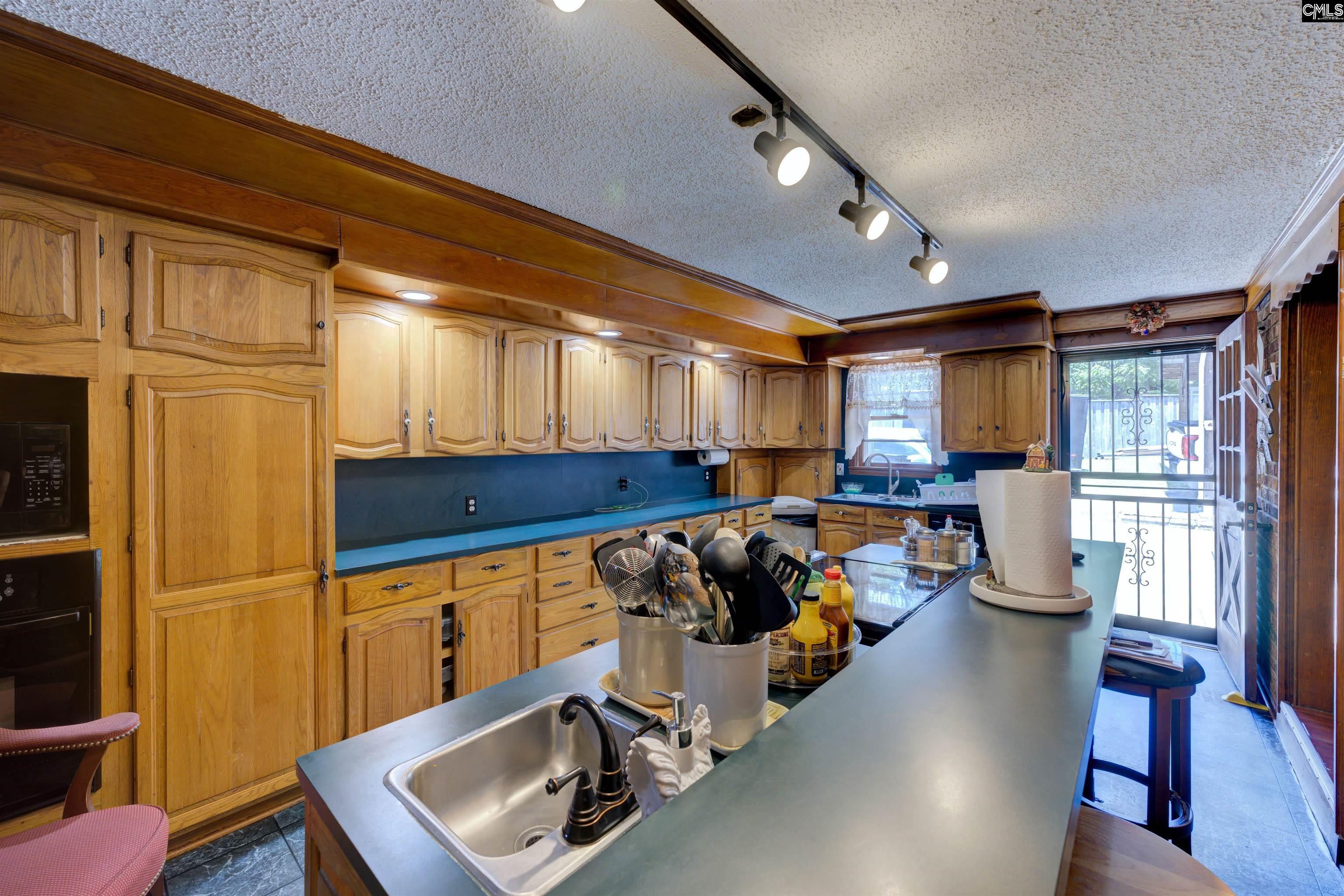 2101 Woodfield Drive Columbia, SC 29223
