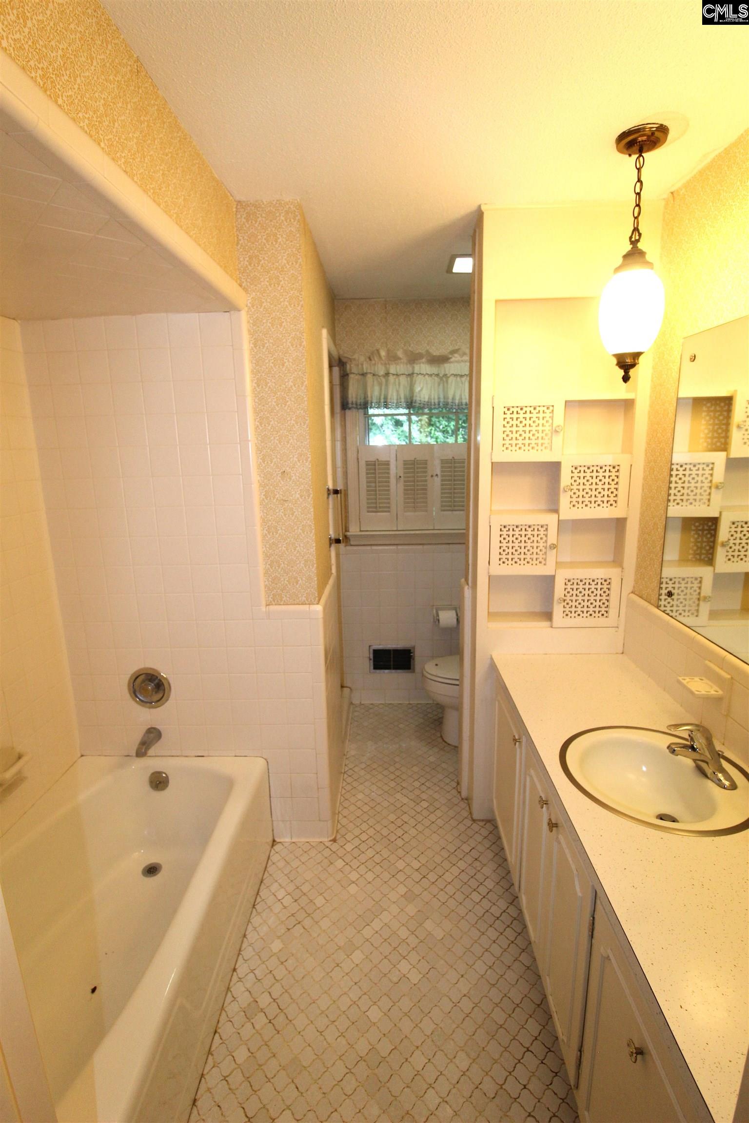 102 Rustic Court Columbia, SC 29210