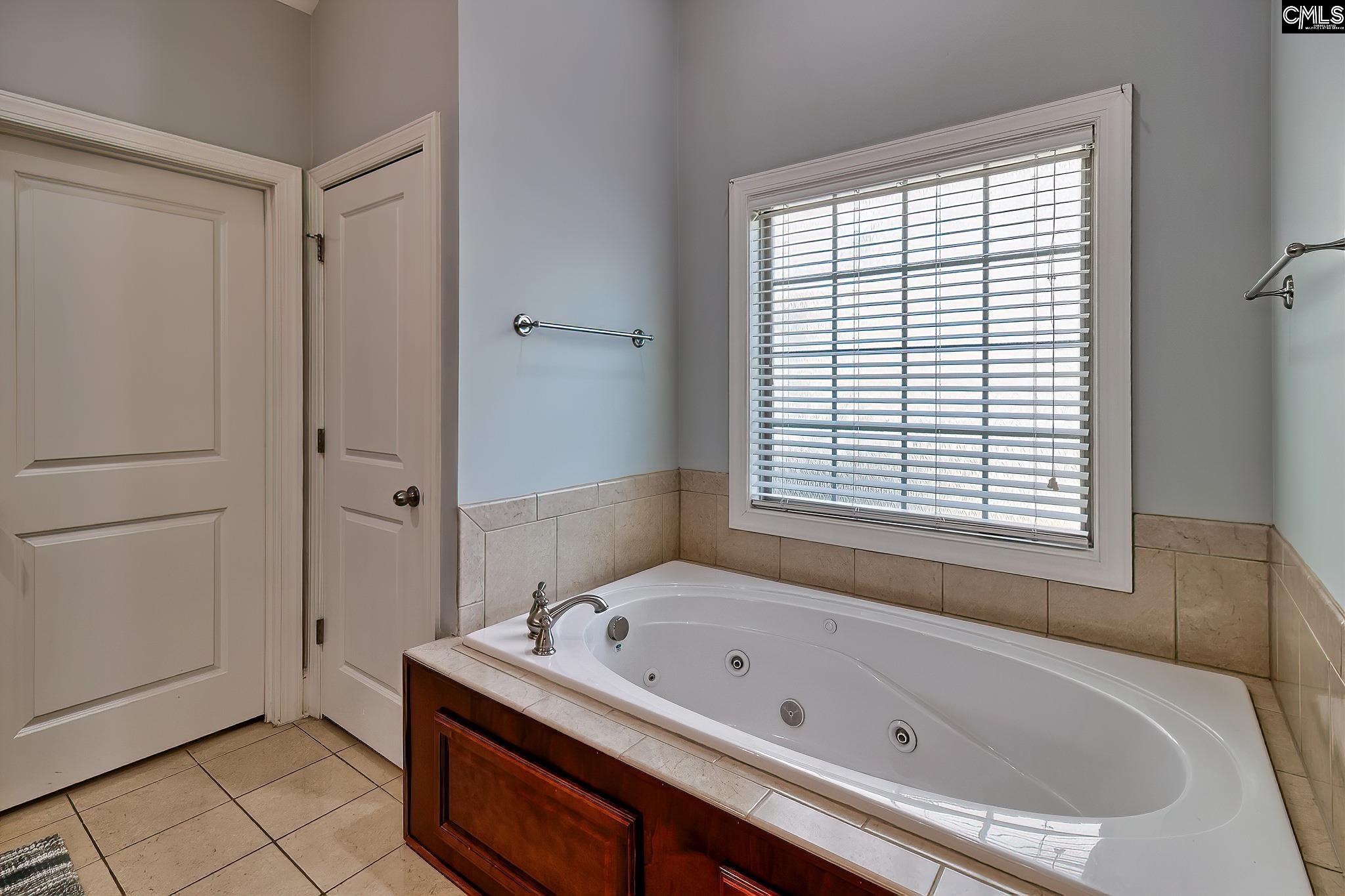 340 Turners Court Lexington, SC 29072