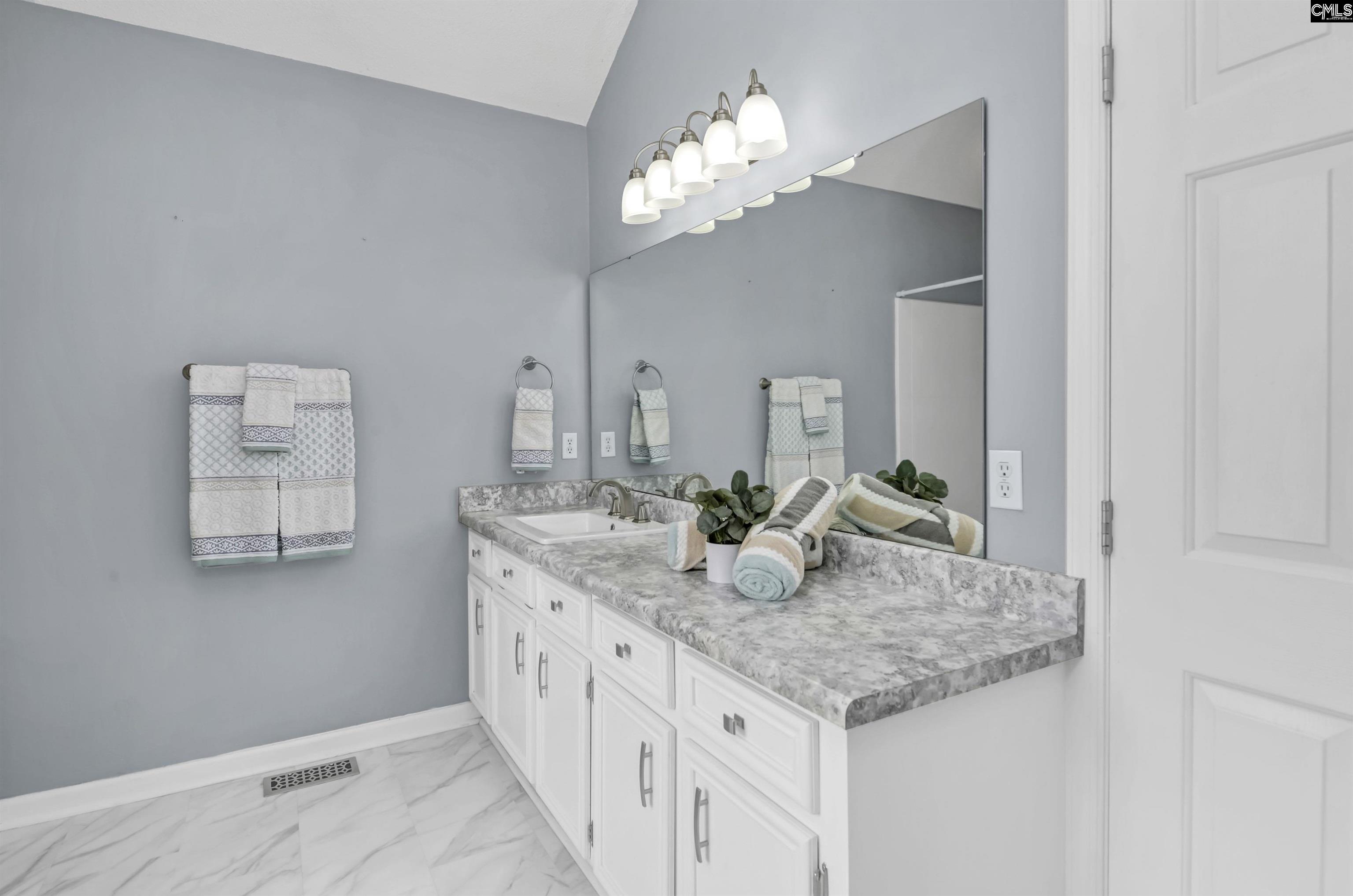 558 Wilmuth Circle West Columbia, SC 29170