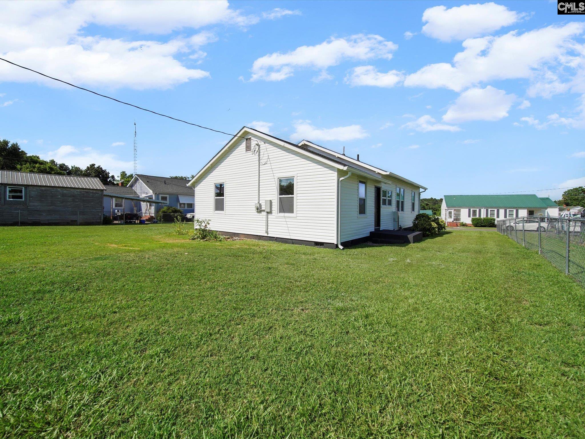 3 Maple Street Great Falls, SC 29055