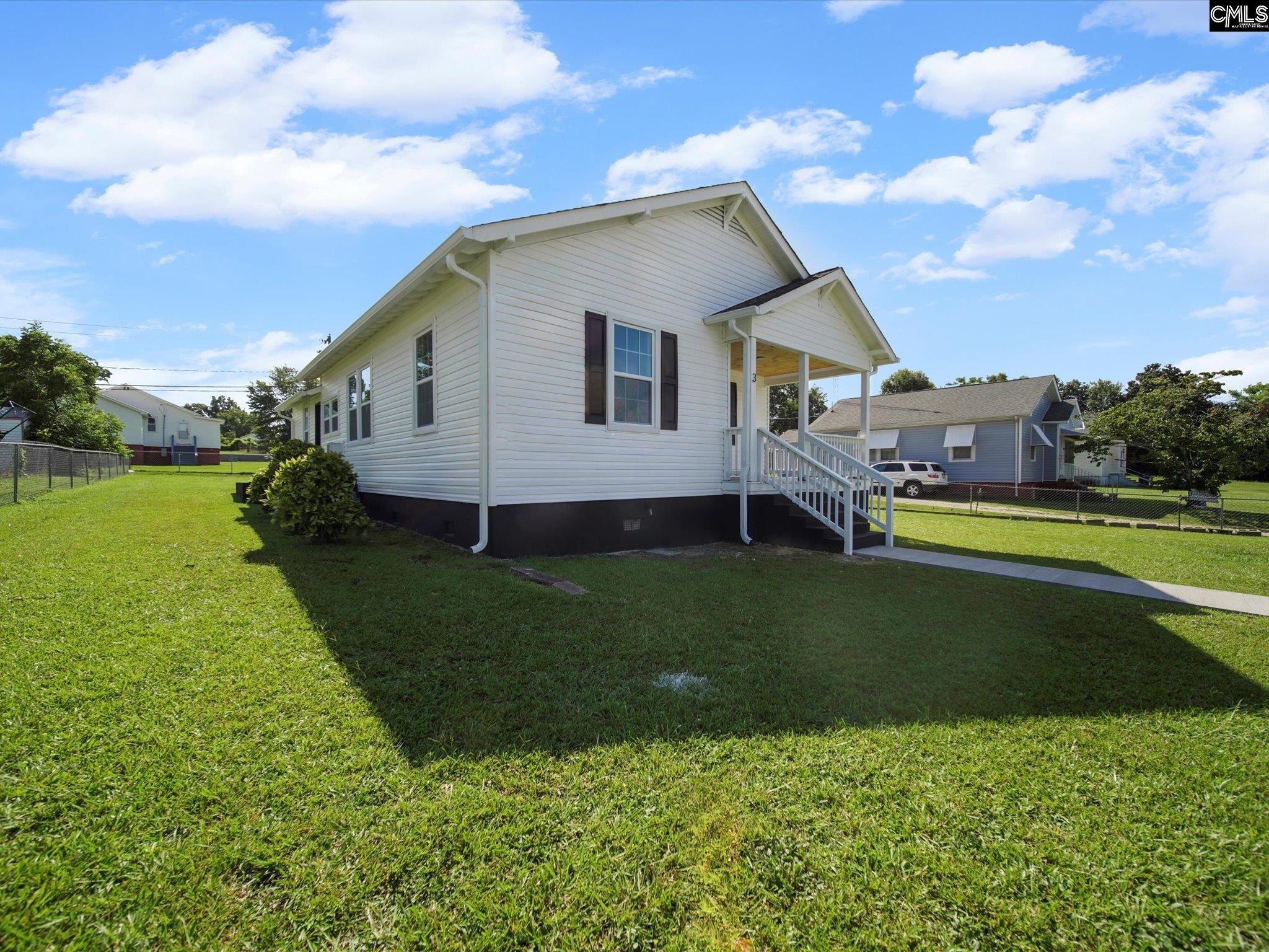 3 Maple Street Great Falls, SC 29055