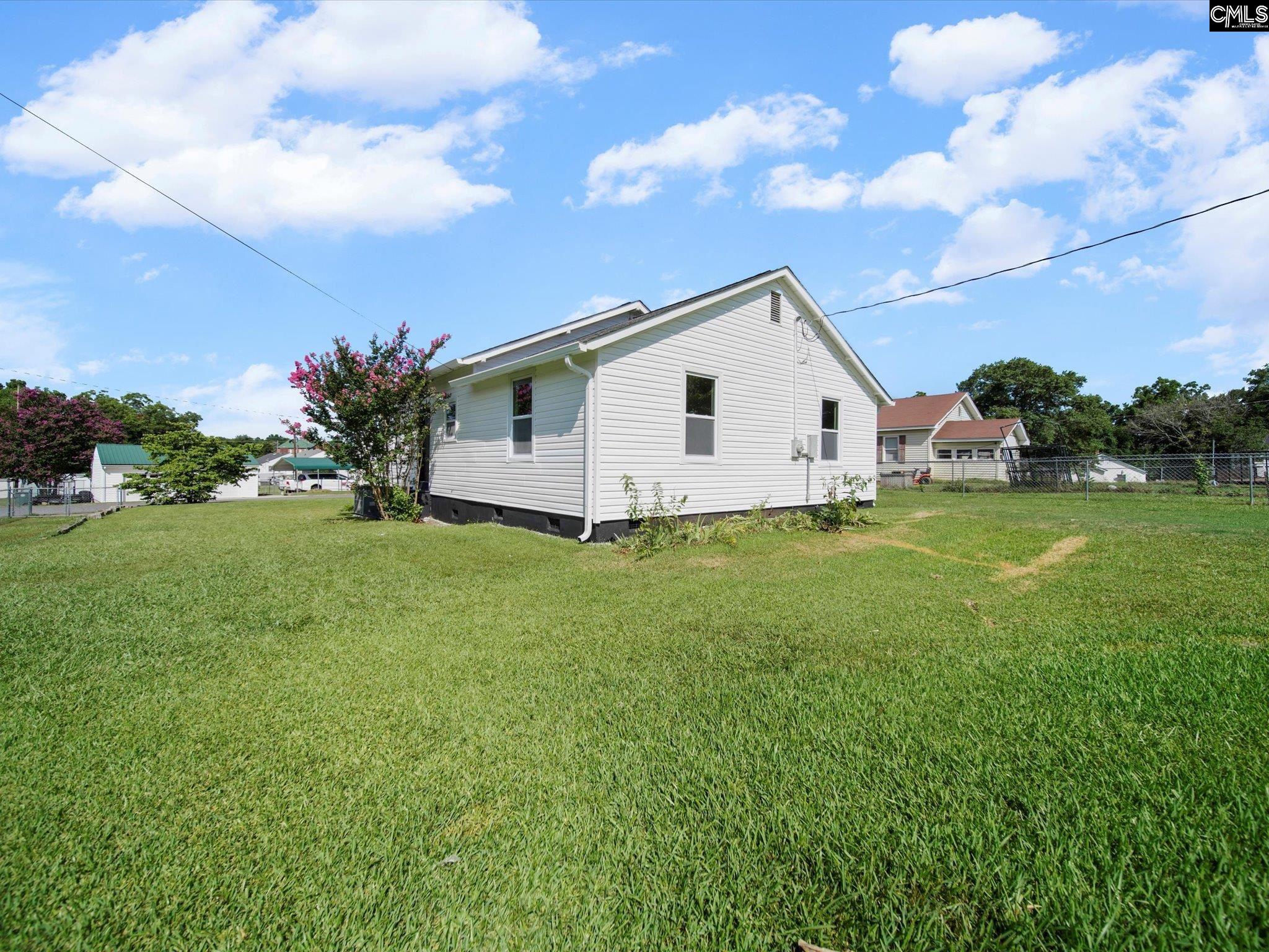 3 Maple Street Great Falls, SC 29055