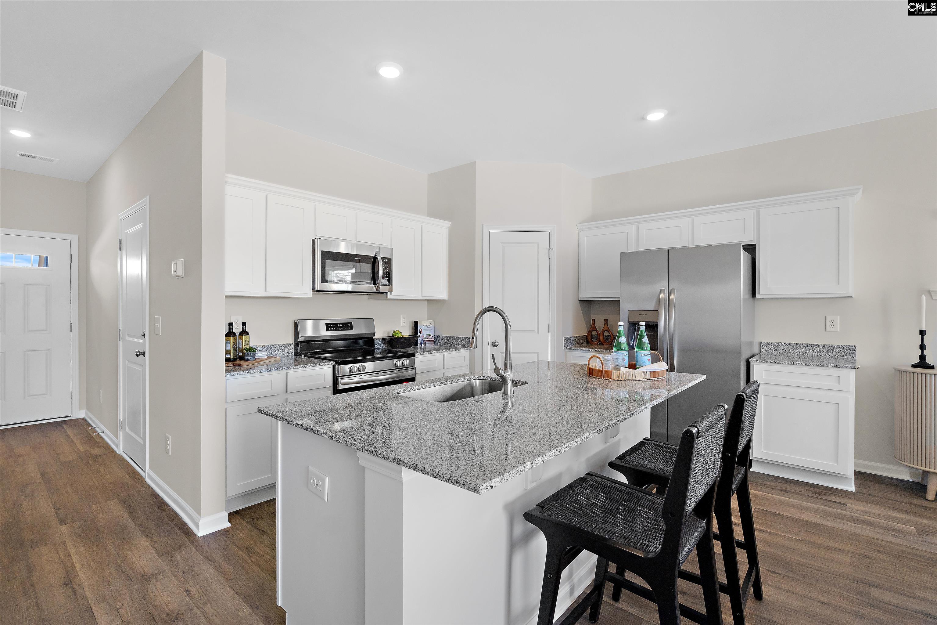 746 Gatestone Lane Hopkins, SC 29061
