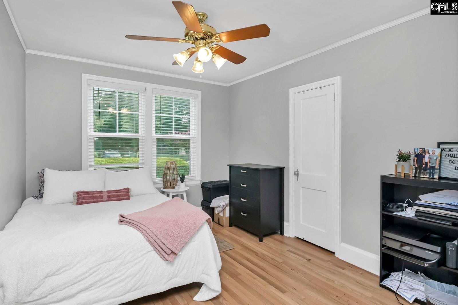 1001 Oakland Avenue Cayce, SC 29033