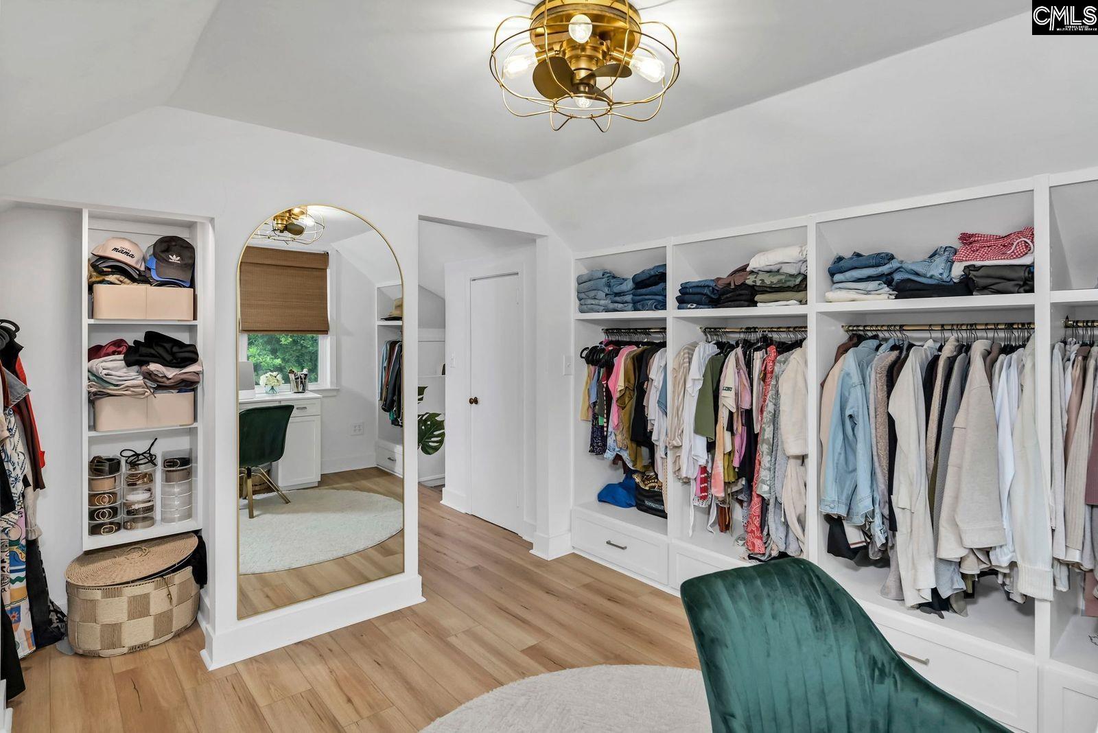 1001 Oakland Avenue Cayce, SC 29033