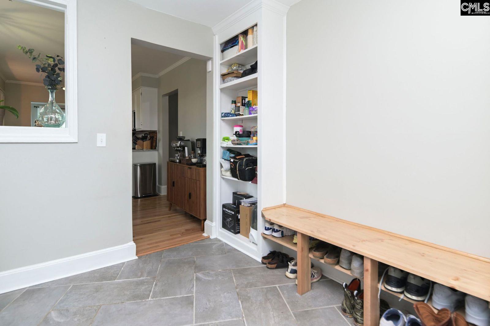 1001 Oakland Avenue Cayce, SC 29033