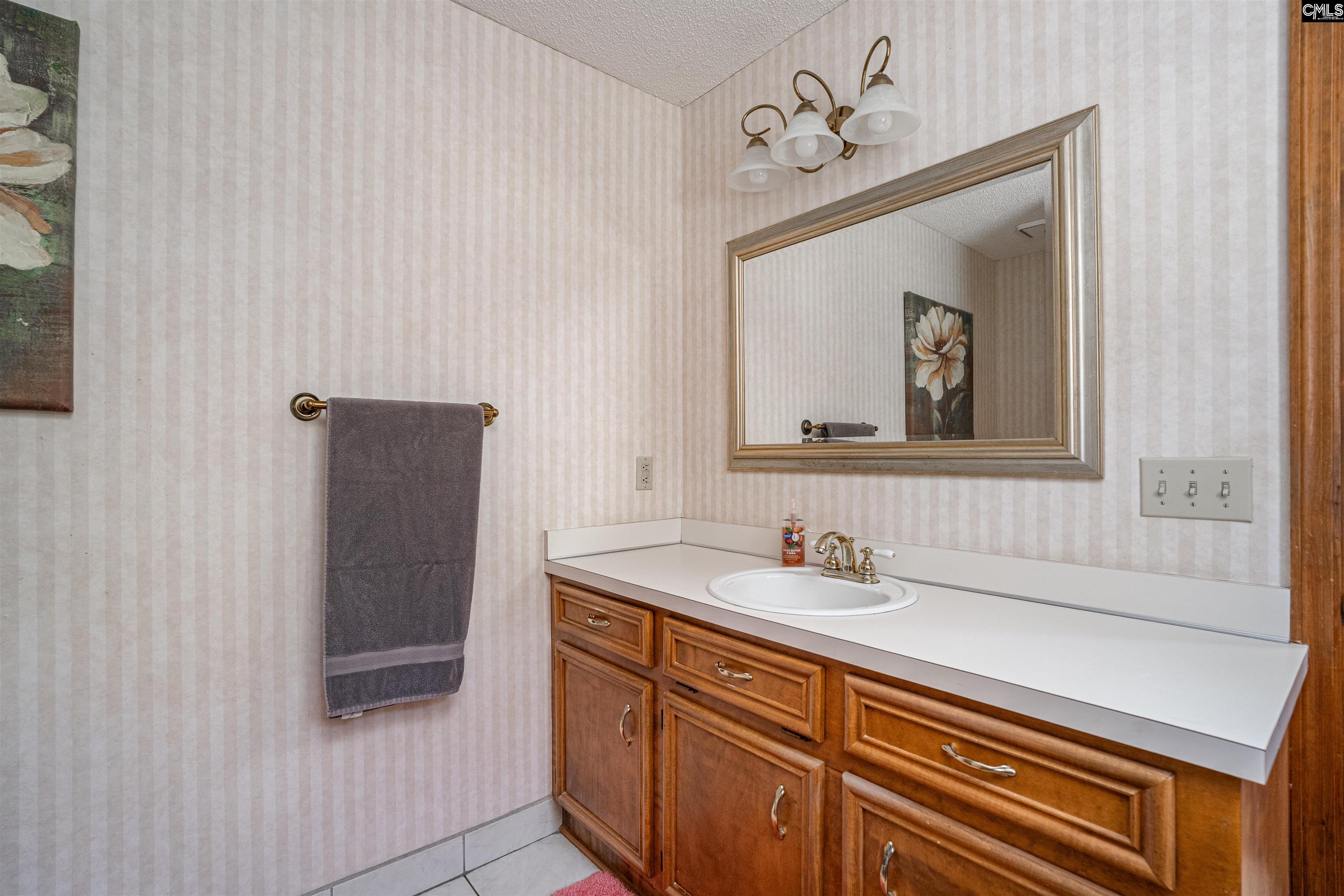 225 Fox Lake Drive West Columbia, SC 29170