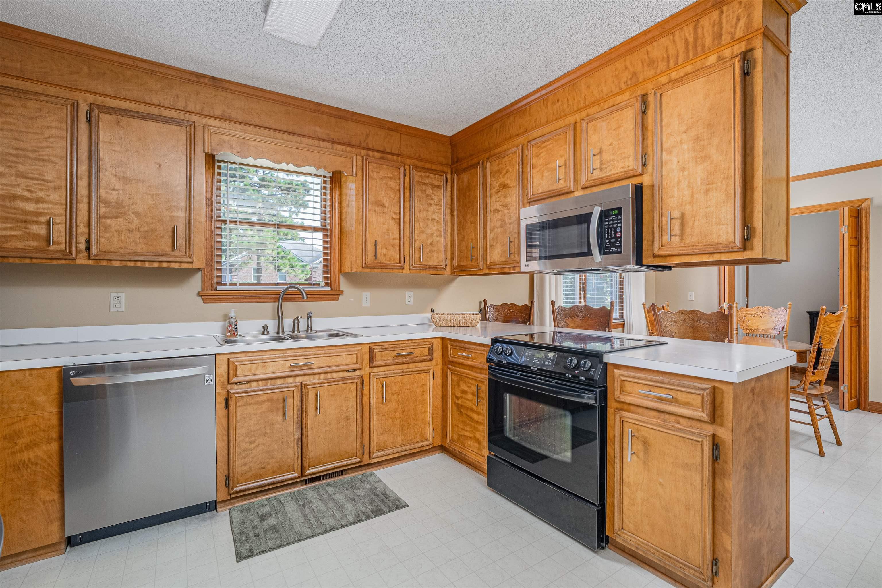 225 Fox Lake Drive West Columbia, SC 29170
