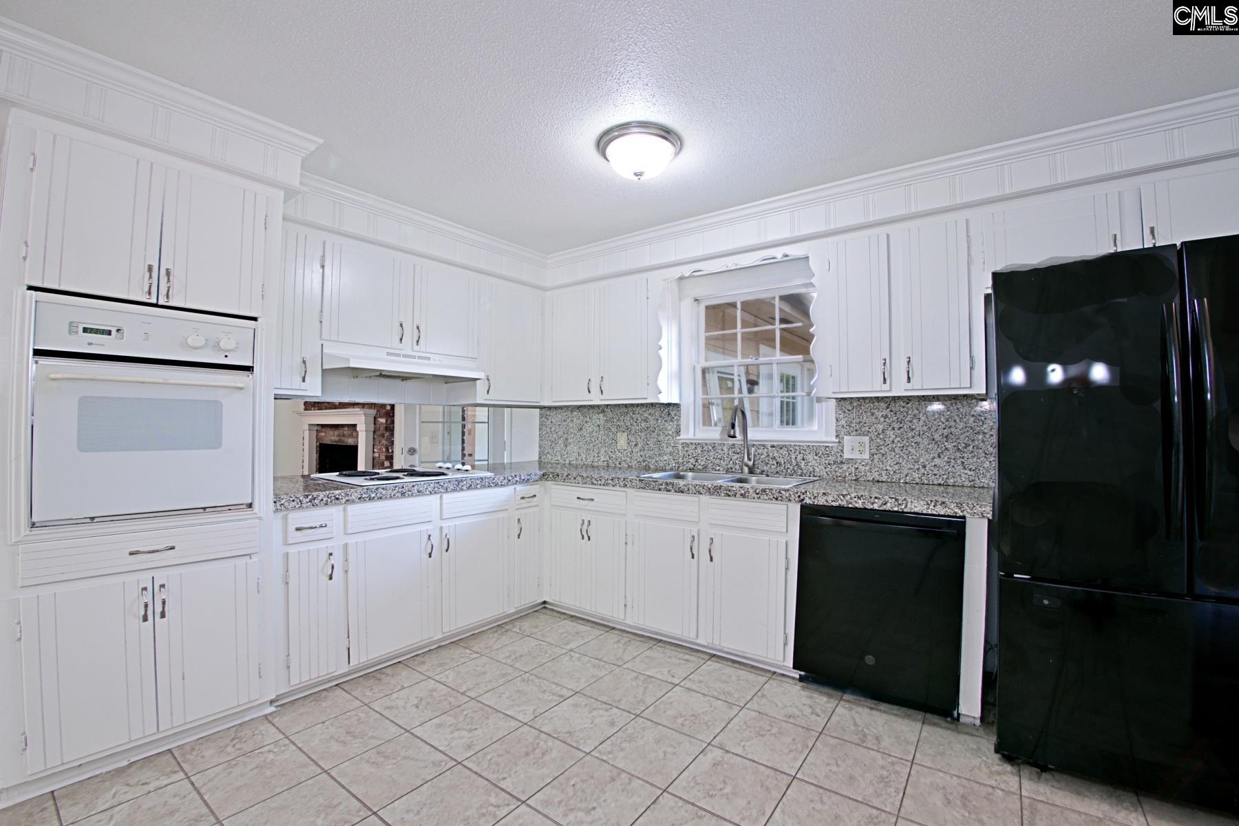 112 Royal Tower Dr Irmo, SC 29063-2318