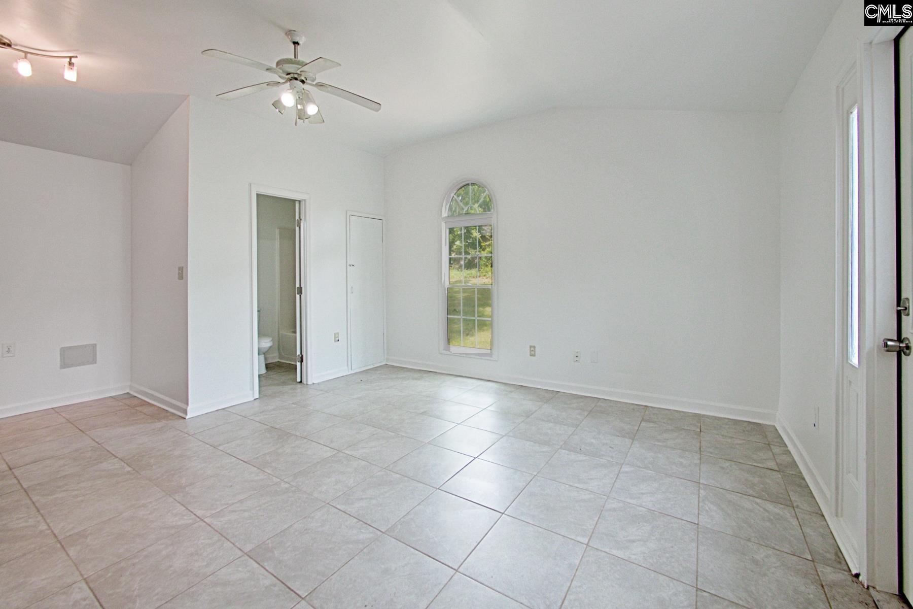 112 Royal Tower Dr Irmo, SC 29063-2318
