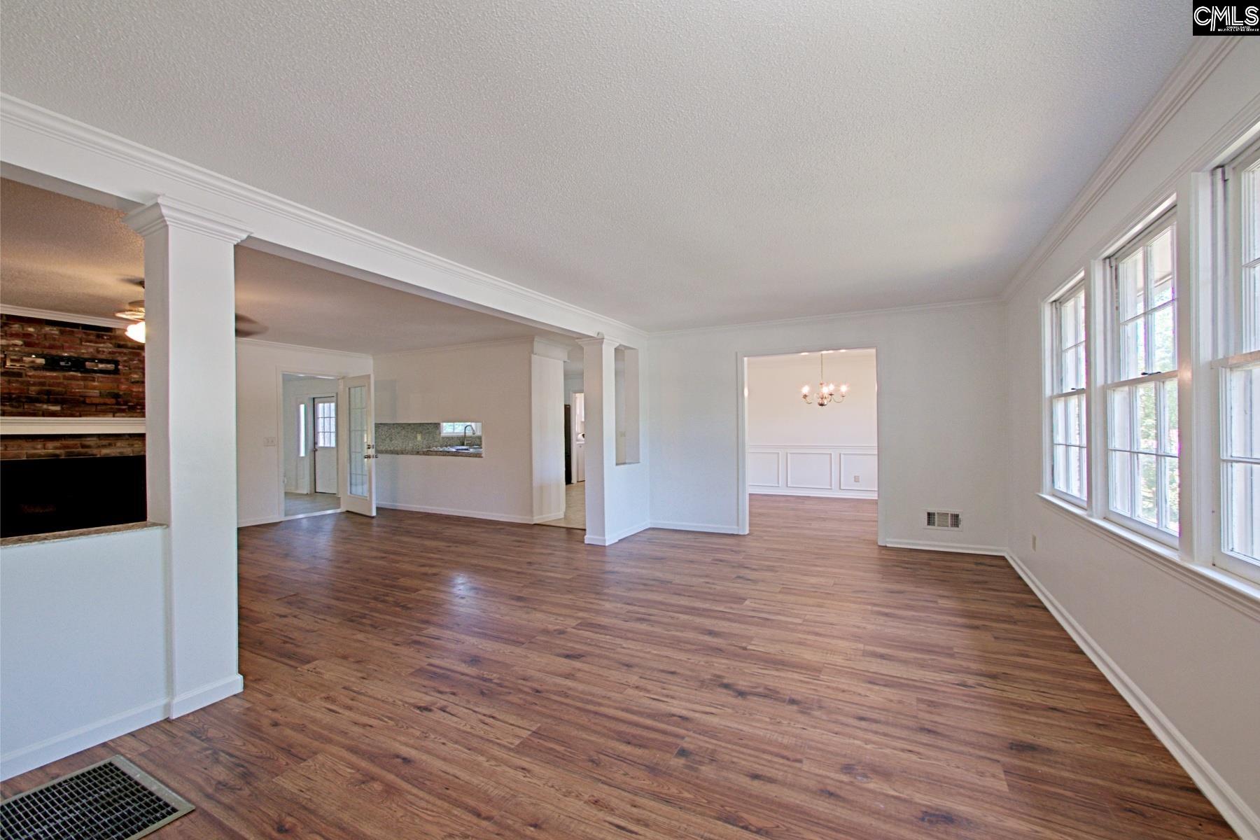 112 Royal Tower Dr Irmo, SC 29063-2318