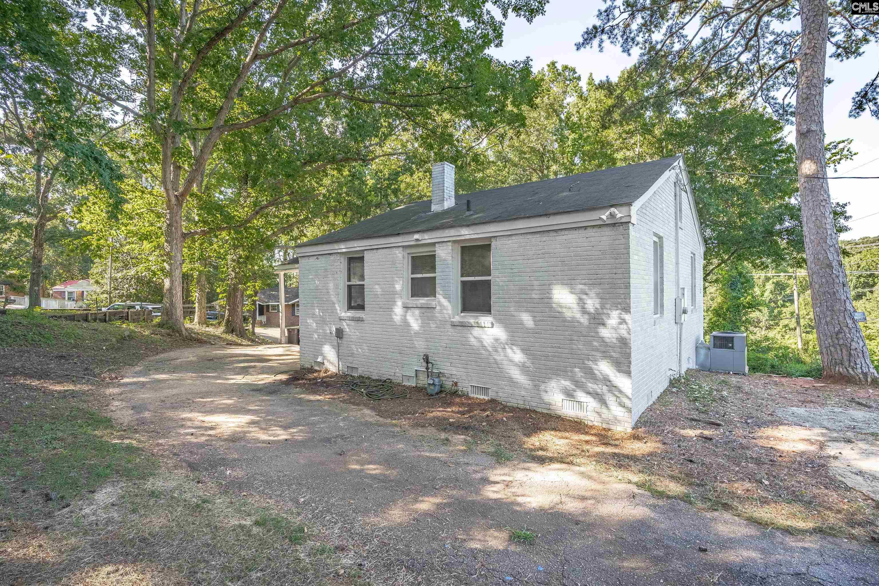 99 Dundee Lane Columbia, SC 29203