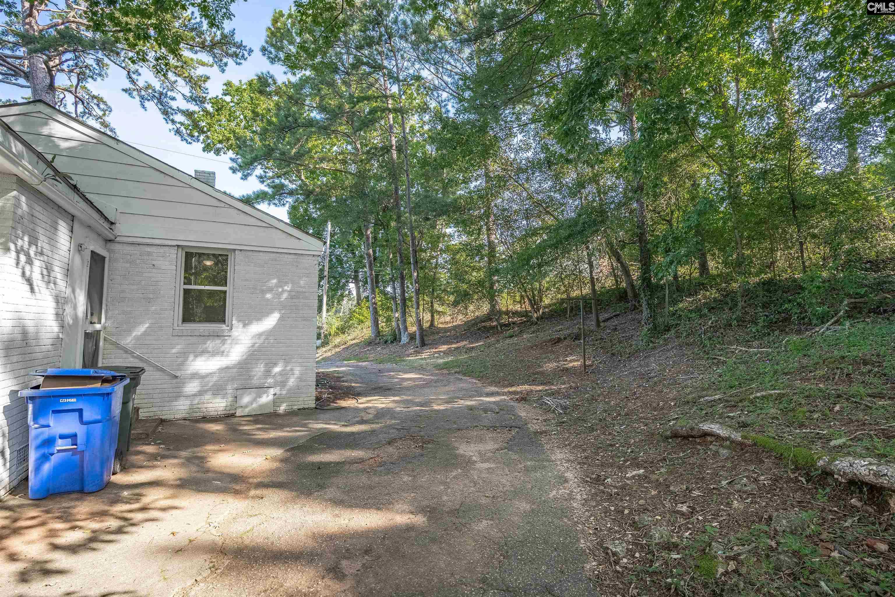 99 Dundee Lane Columbia, SC 29203