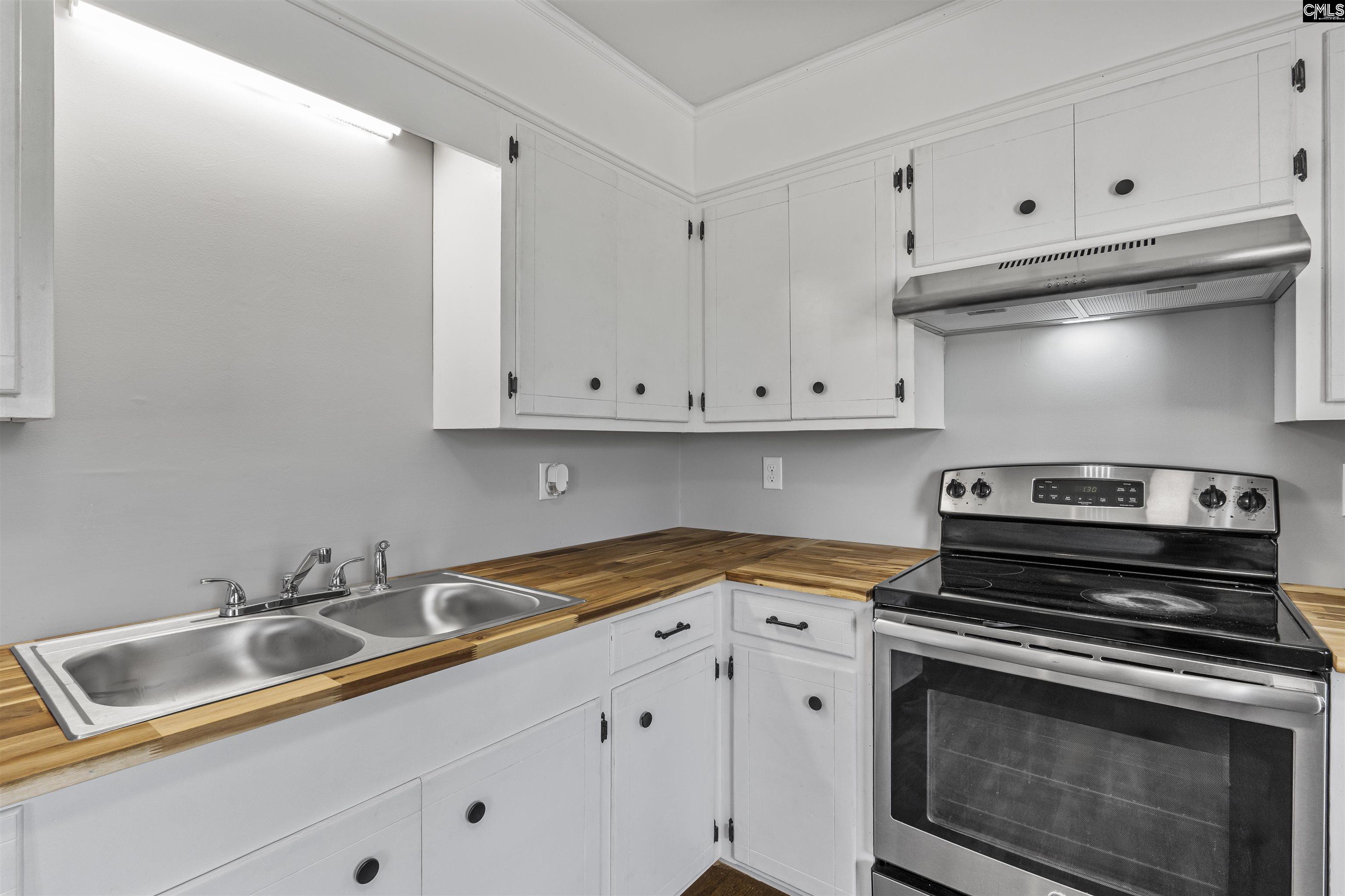 1493 Old Charleston Road Pelion, SC 29123