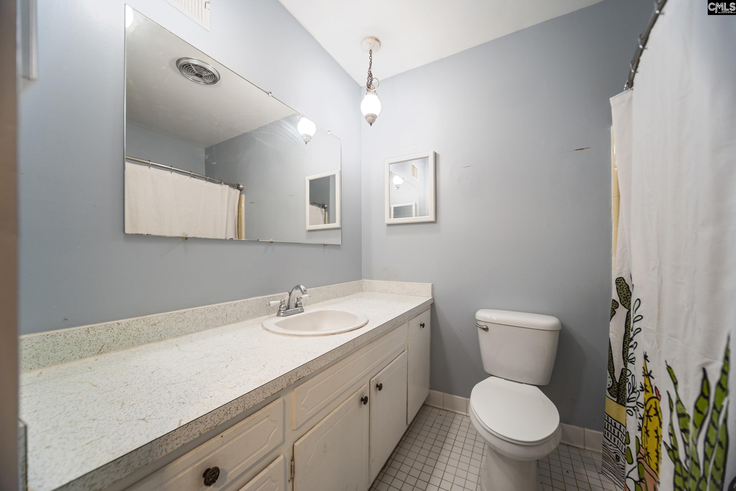 2126 Rolling Hills Road Columbia, SC 29210