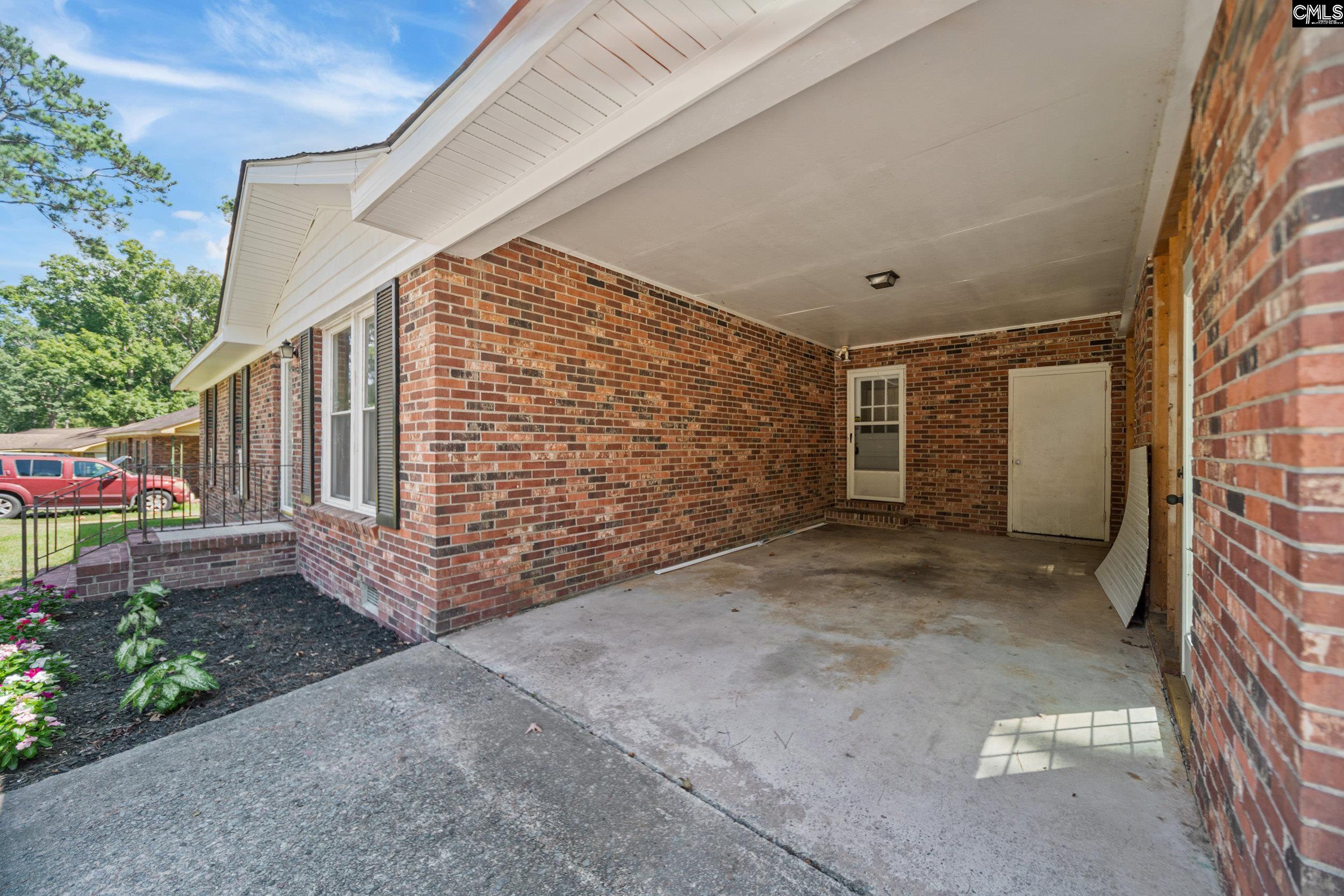 2126 Rolling Hills Road Columbia, SC 29210