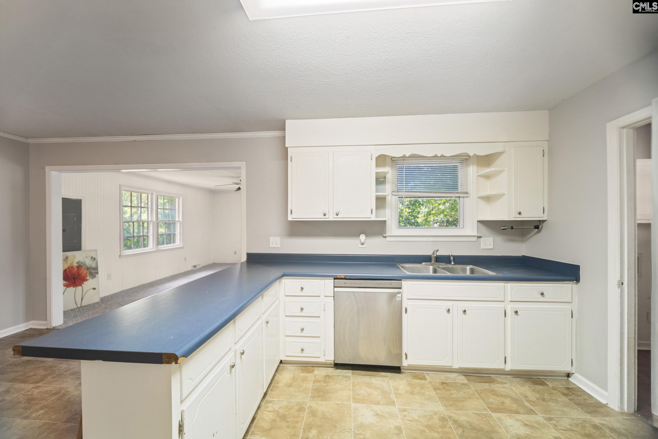2126 Rolling Hills Road Columbia, SC 29210