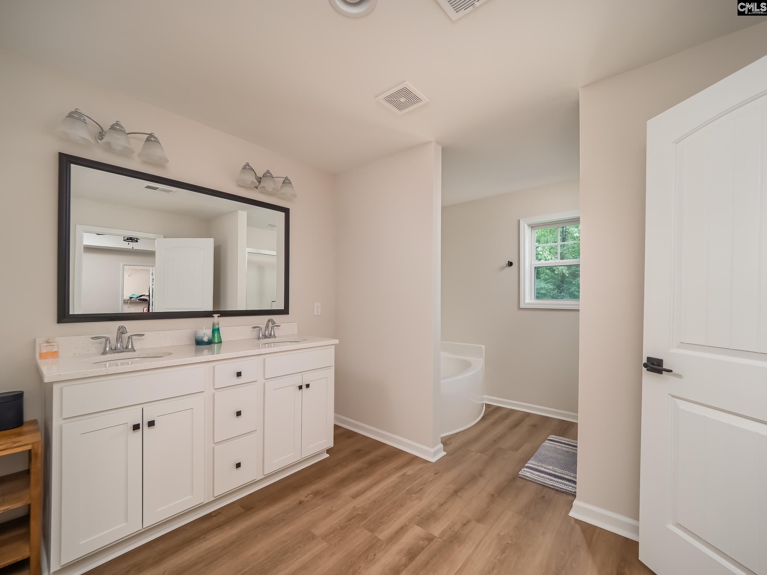 117 Irish Setter Street Chapin, SC 29036