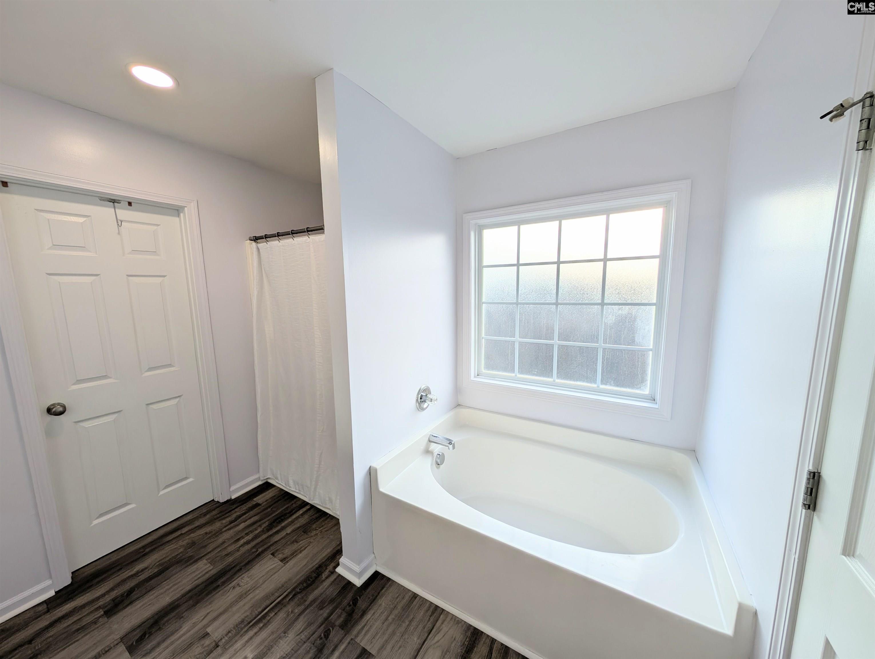 548 Rusting Oak Drive Columbia, SC 29209-4483