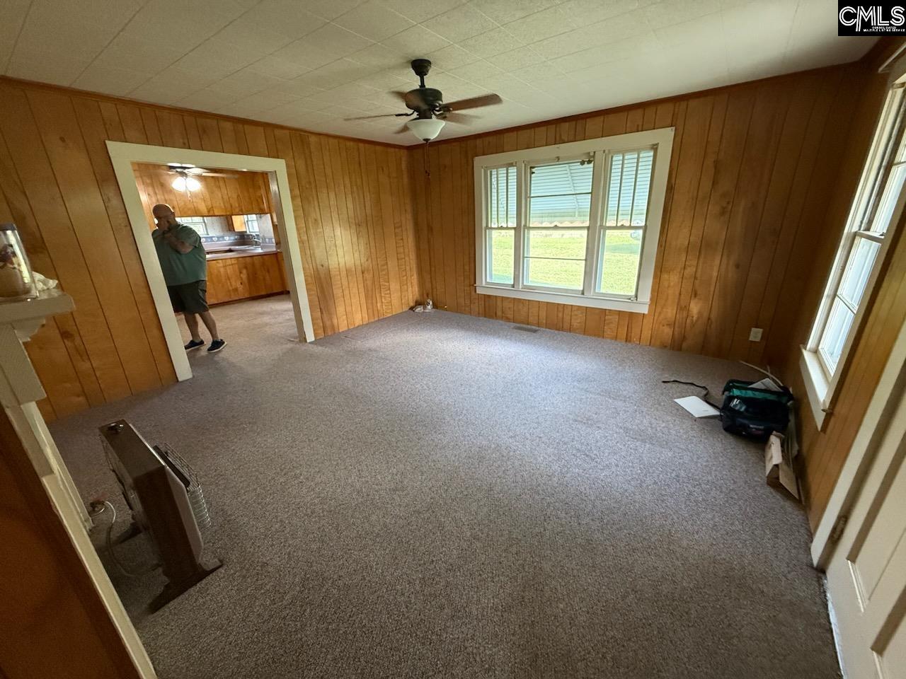 118 Glenn Street Newberry, SC 29108