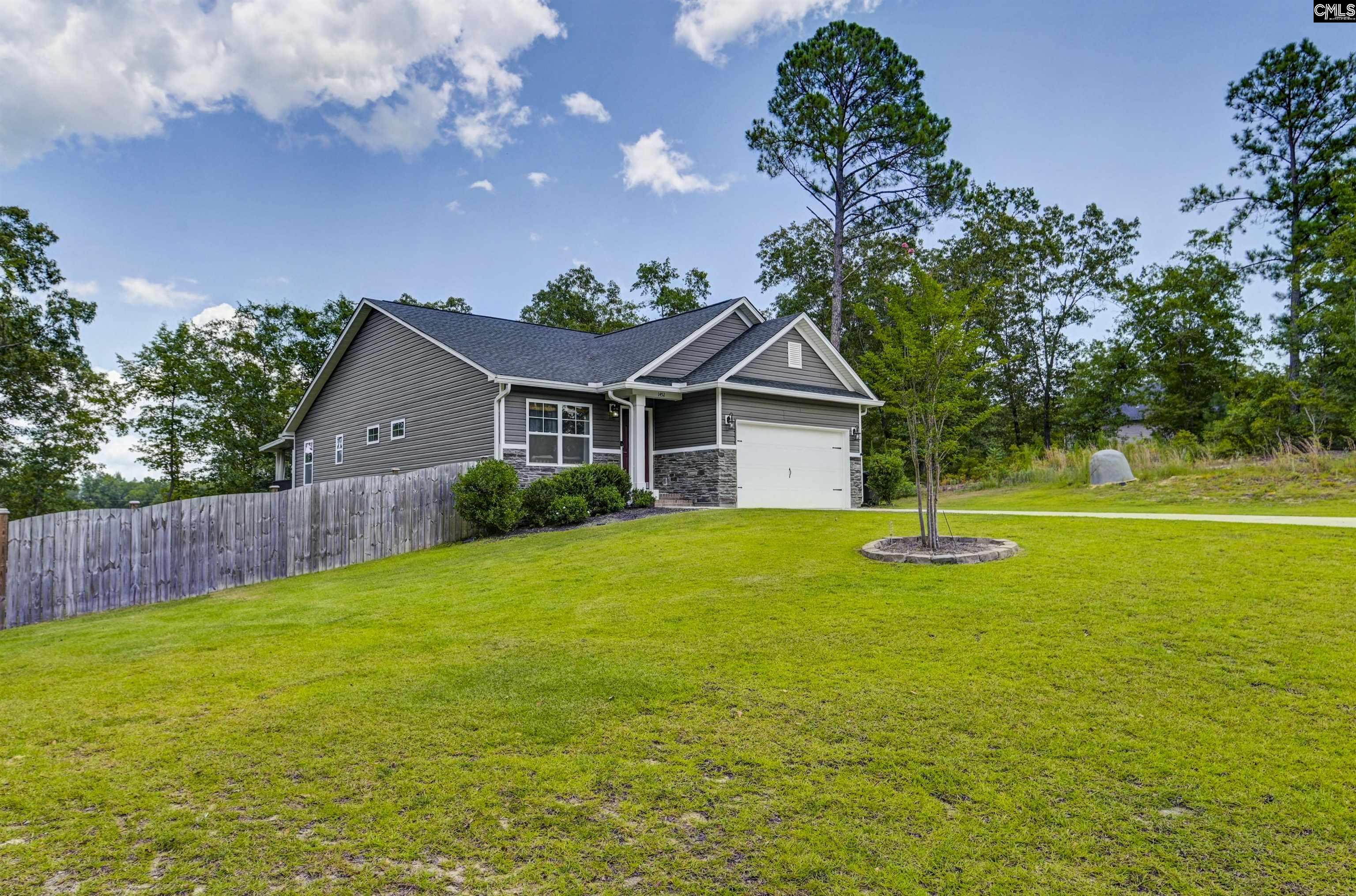 1452 Green Valley Way Lugoff, SC 29078