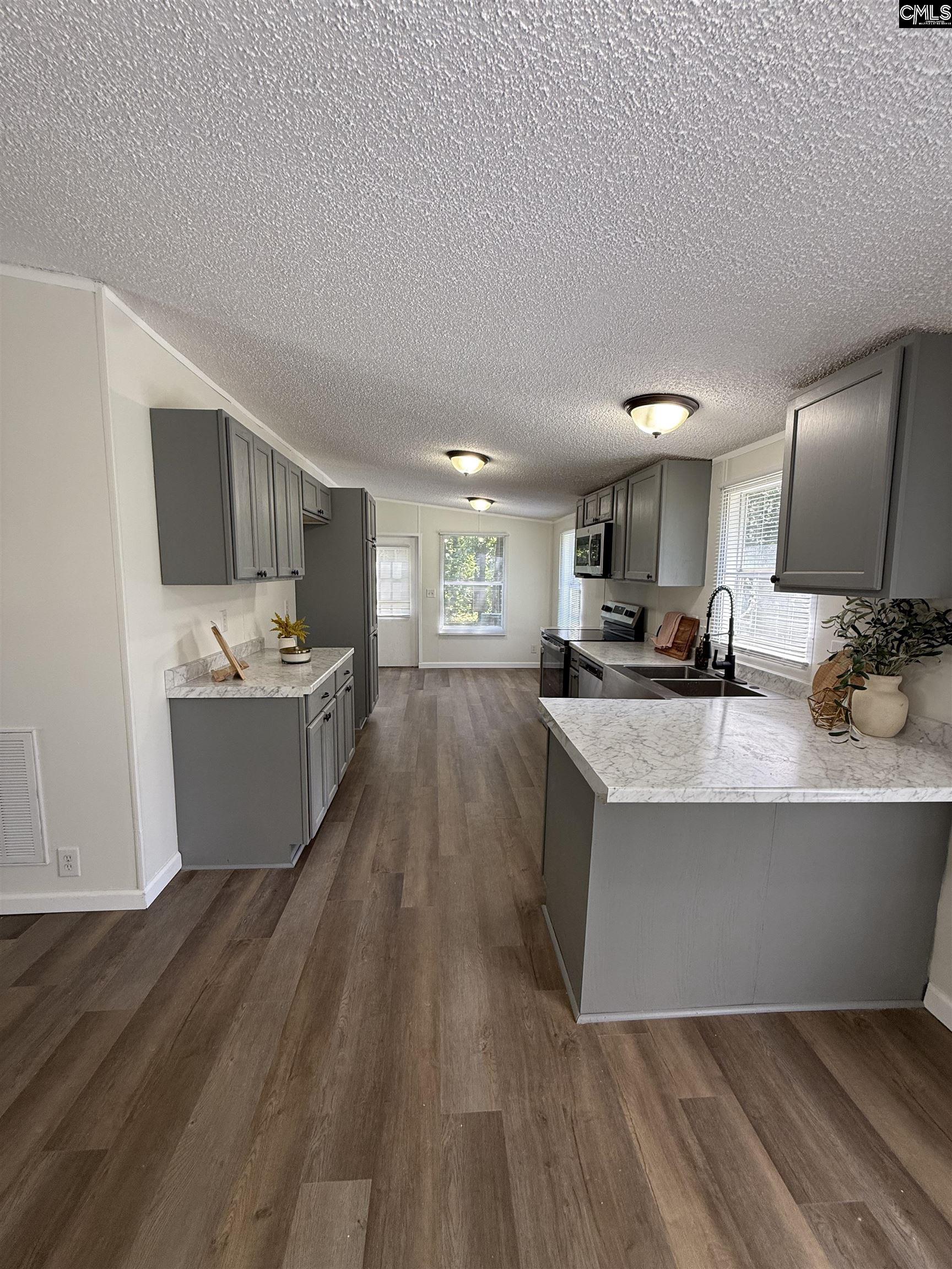 2181 Bishopville Highway Camden, SC 29020