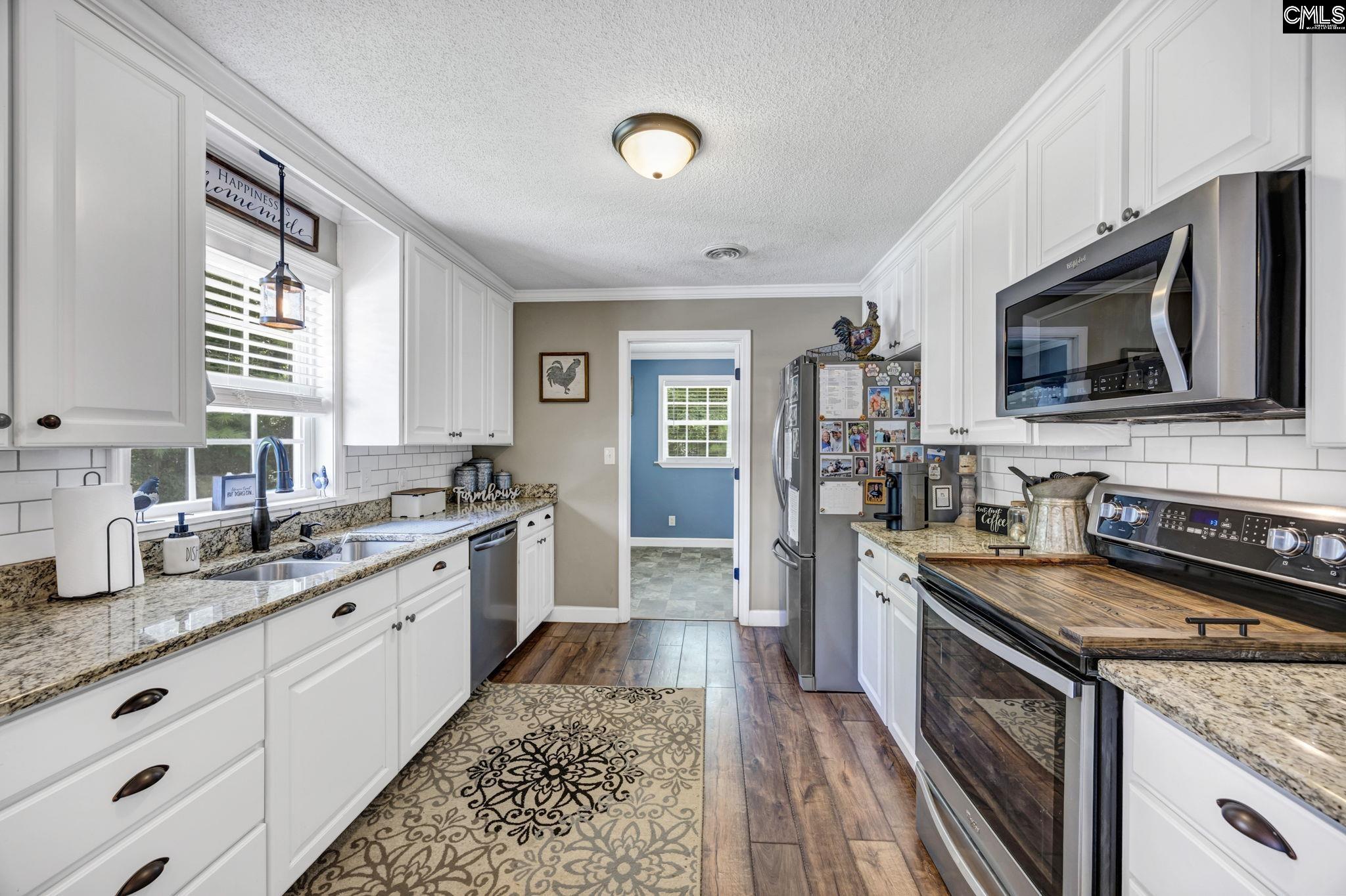 1077 Cedar Lane Leesville, SC 29070