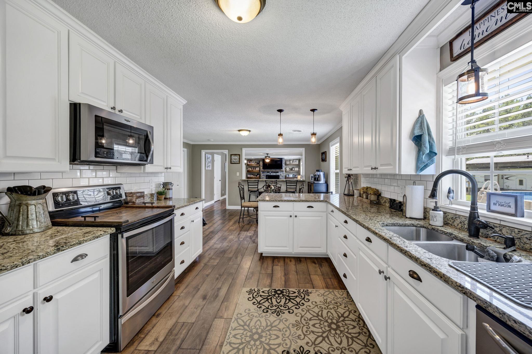 1077 Cedar Lane Leesville, SC 29070