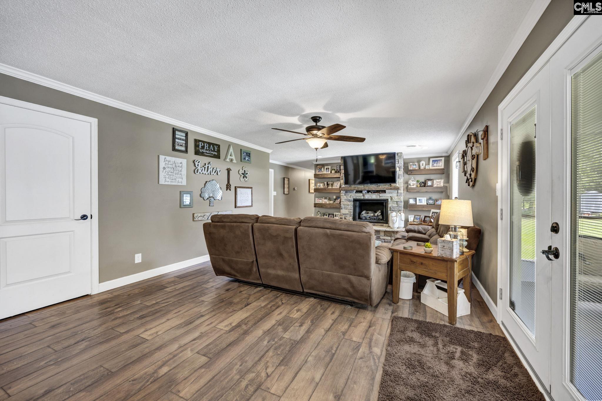 1077 Cedar Lane Leesville, SC 29070