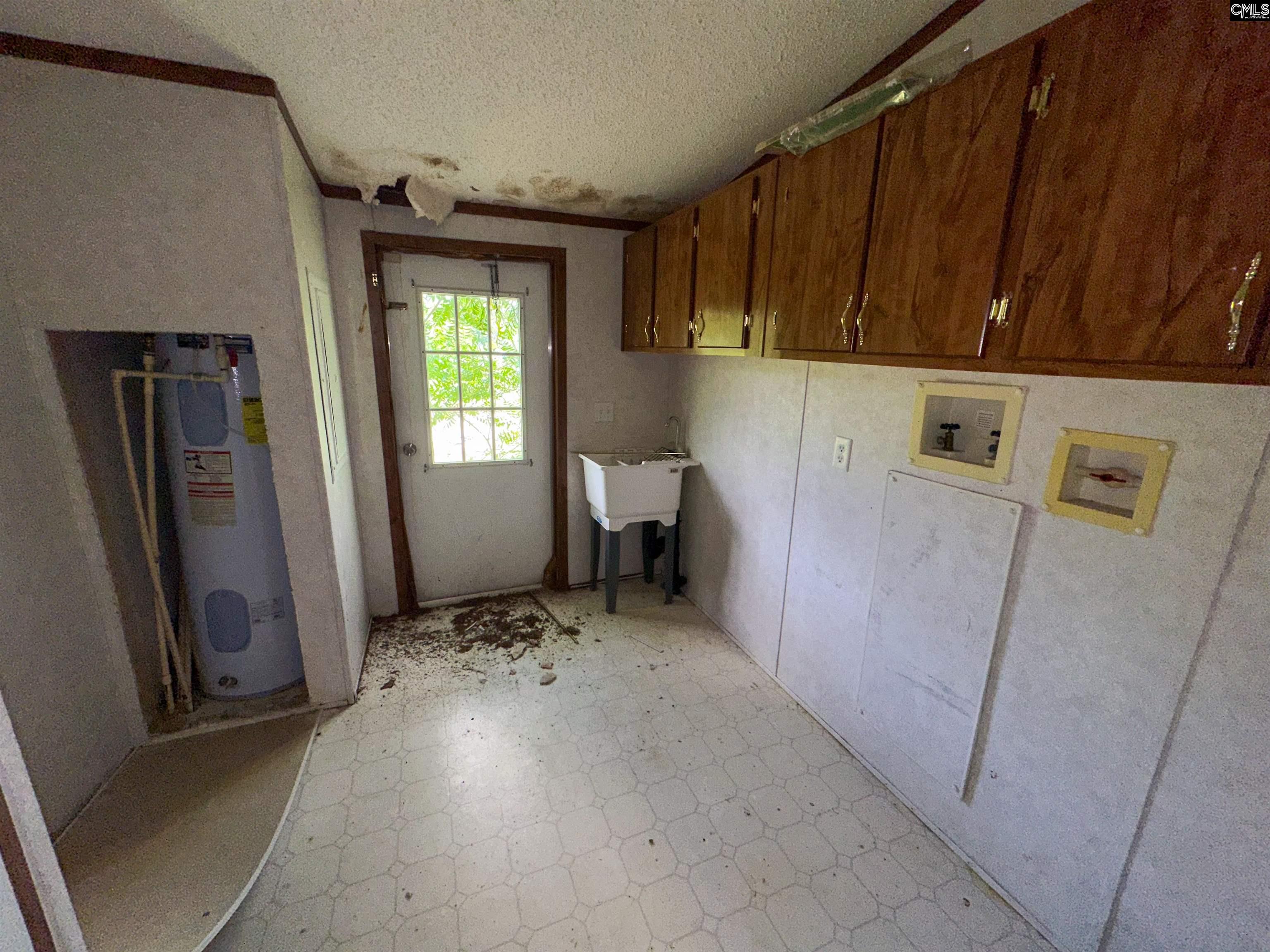 133 House Road Eastover, SC 29044