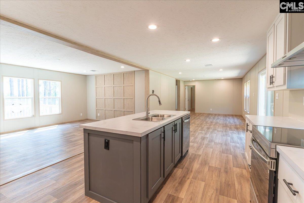 832 Horses Neck Road Swansea, SC 29160