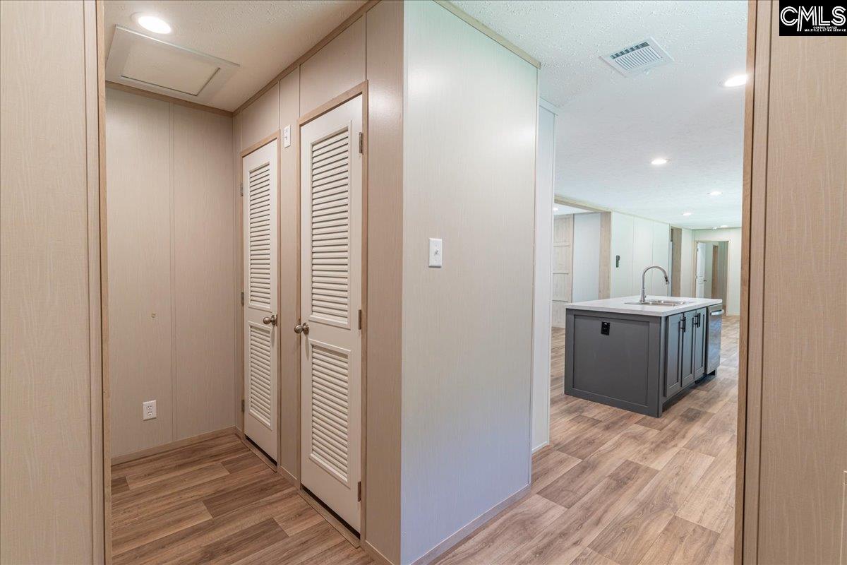 832 Horses Neck Road Swansea, SC 29160