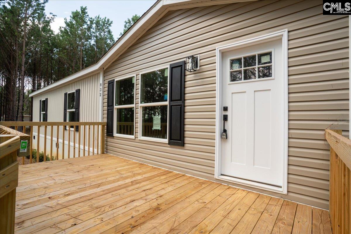 832 Horses Neck Road Swansea, SC 29160