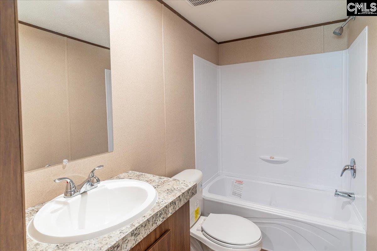 846 Horses Neck Road Swansea, SC 29160