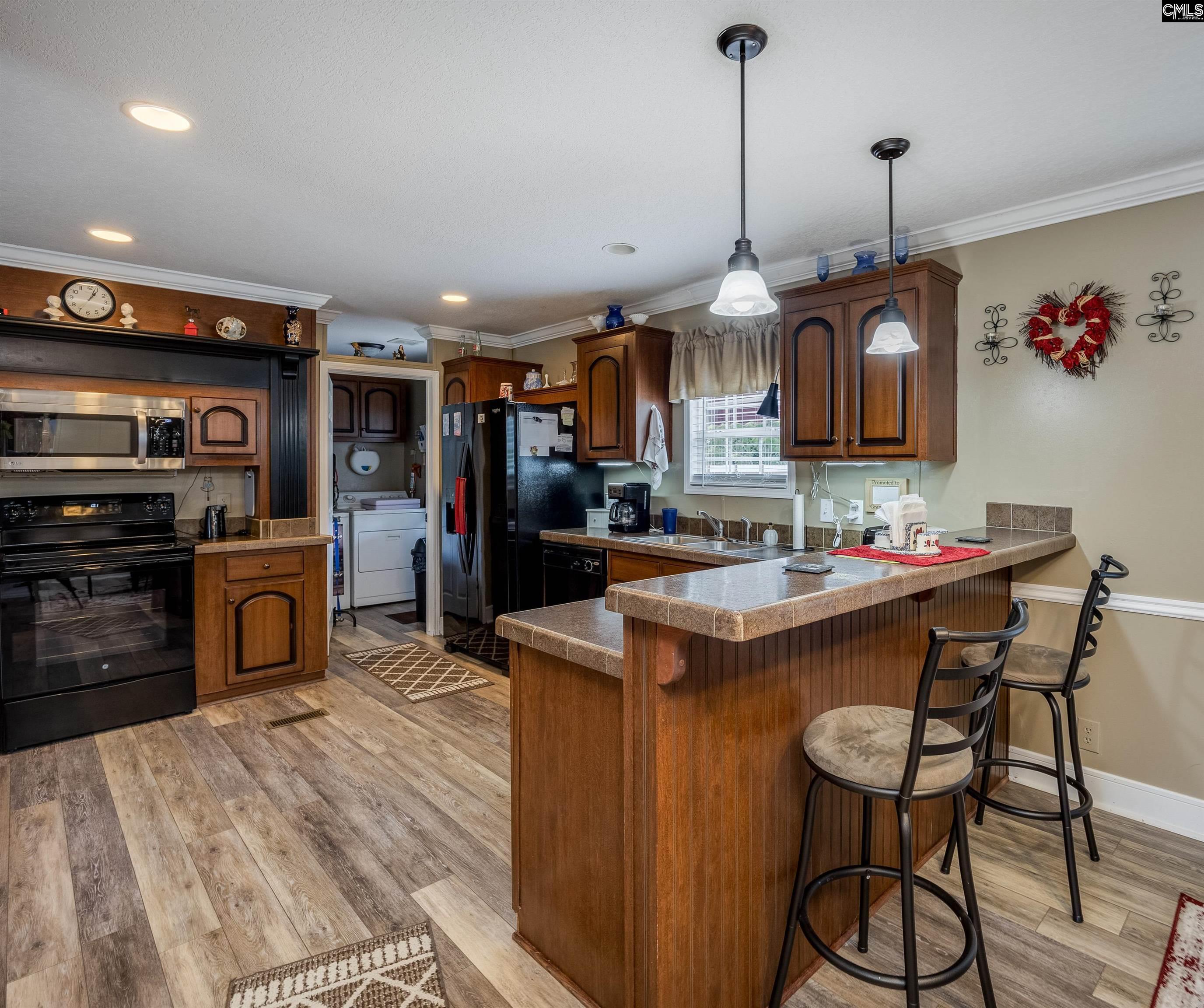 2715 Lucknow Road Bishopville, SC 29210