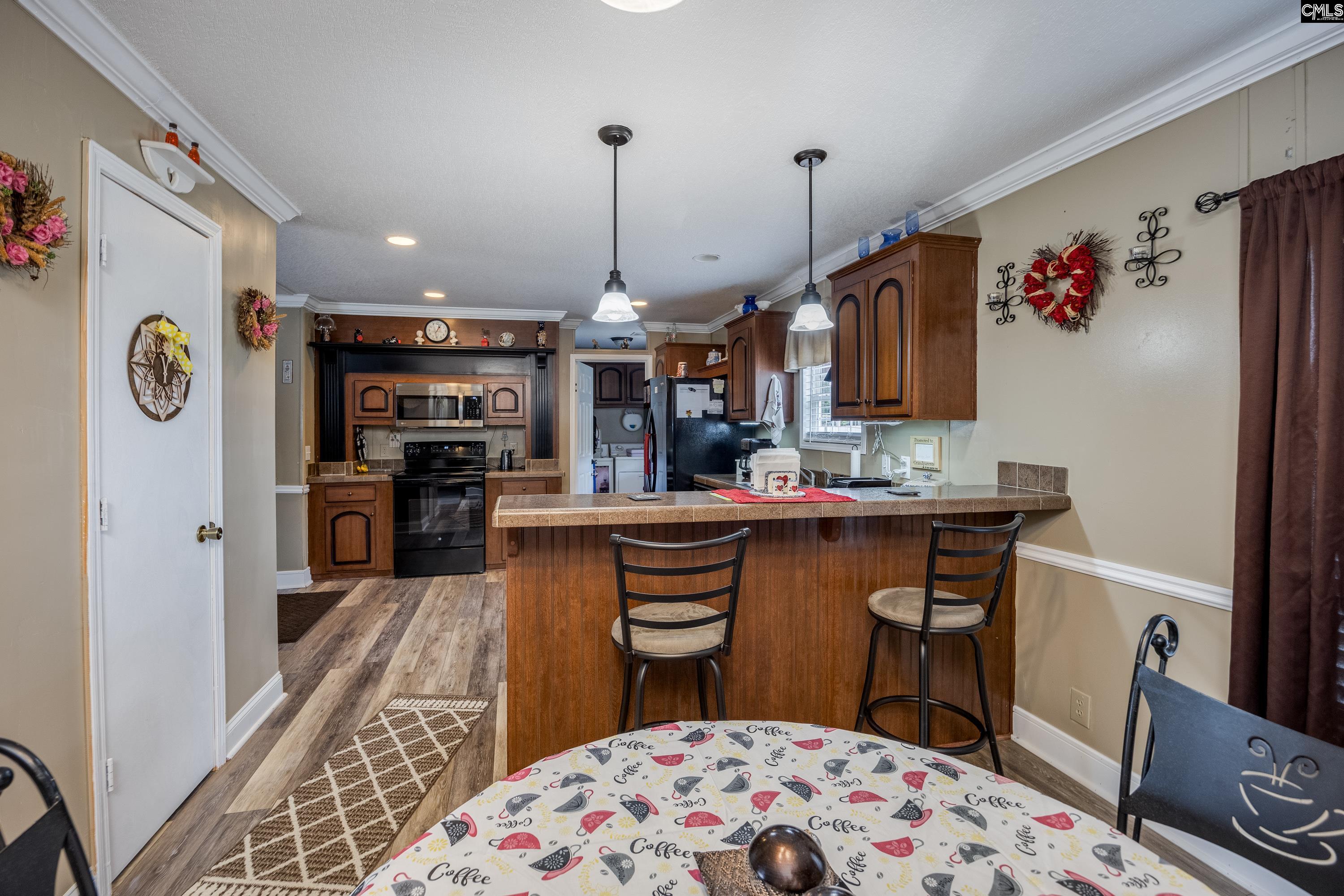 2715 Lucknow Road Bishopville, SC 29210