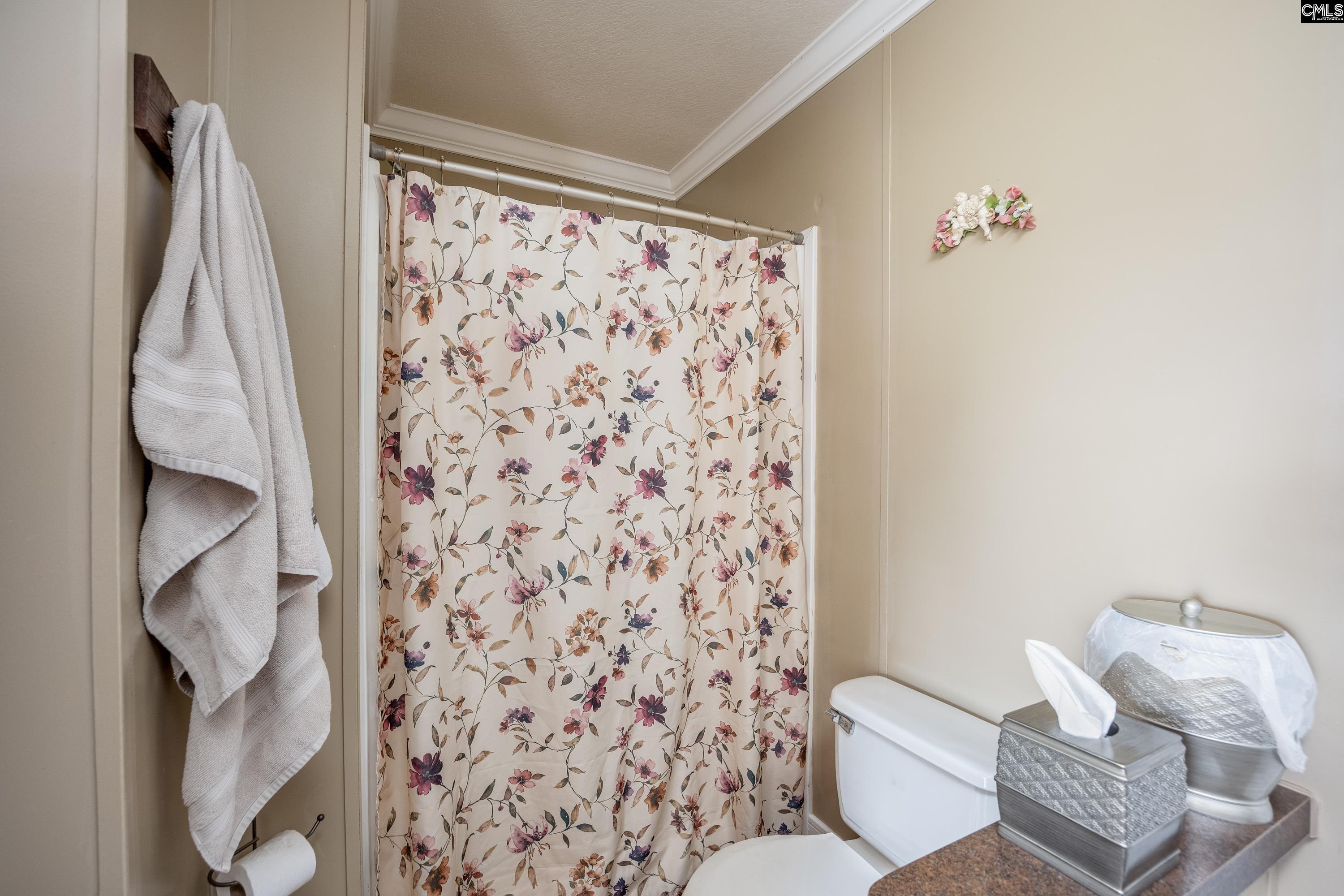 2715 Lucknow Road Bishopville, SC 29210